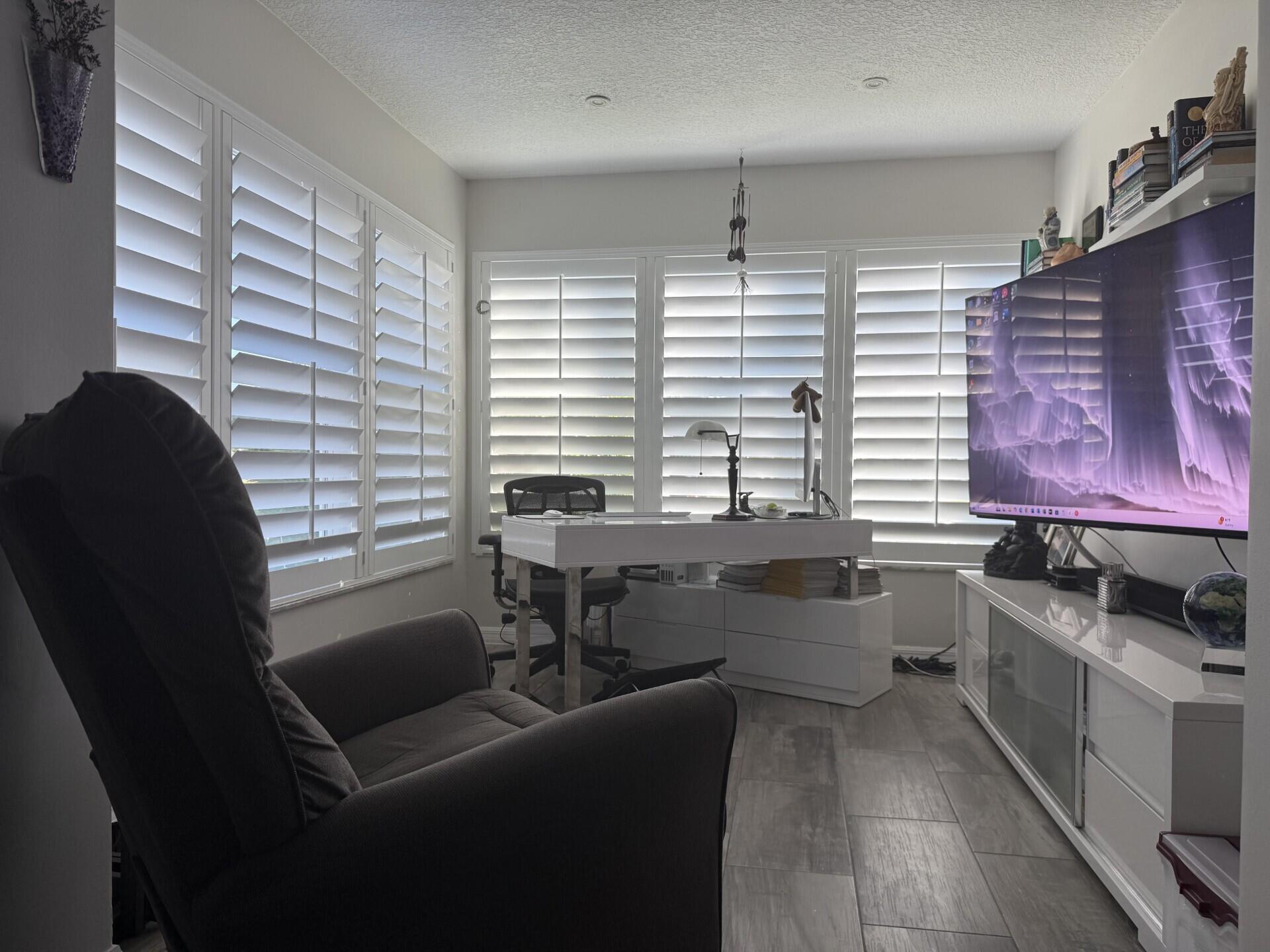 5409 Lakefront Boulevard # D — Photo 4