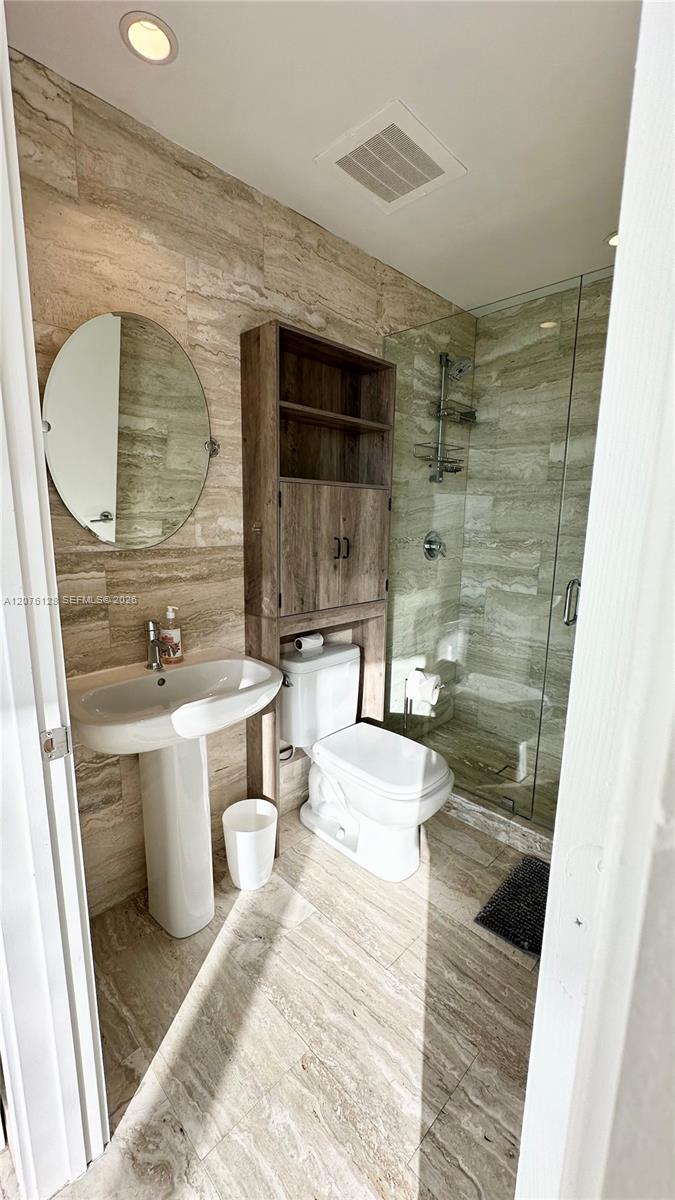 2900 NE 7th Ave # 2909 — Photo 4