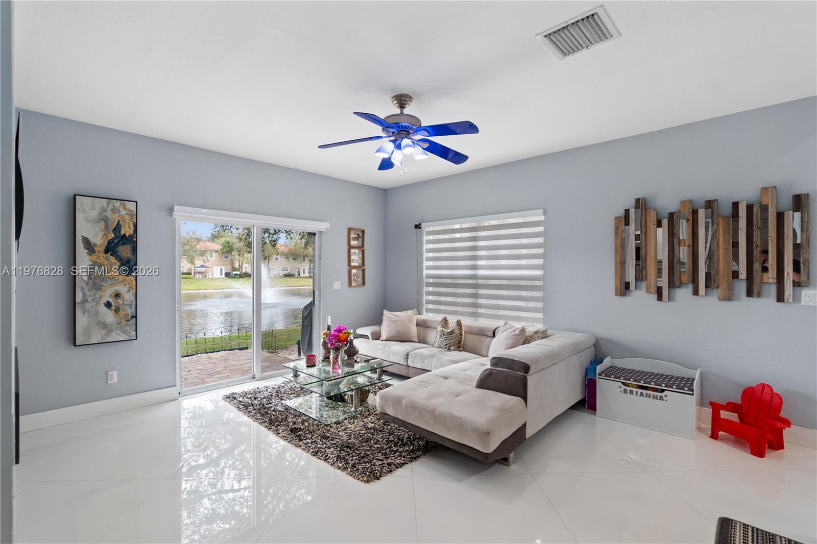 4301 Macarthur Palm Trl — Photo 4