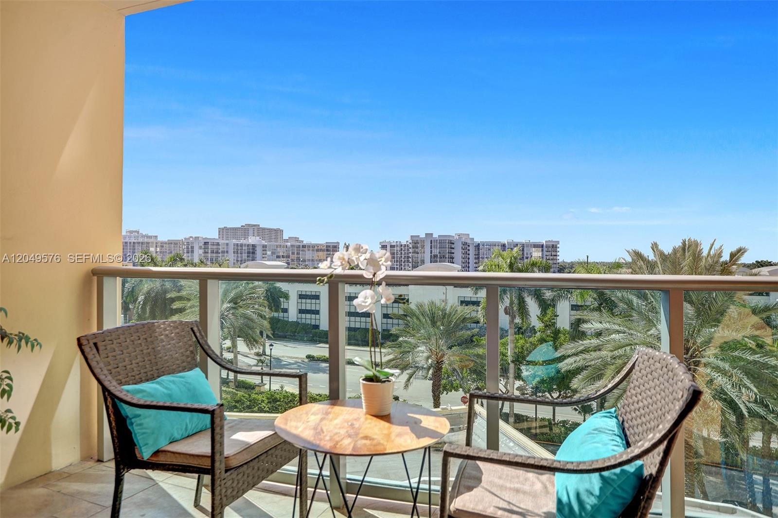 2501 S Ocean Dr, Hollywood FL 33019