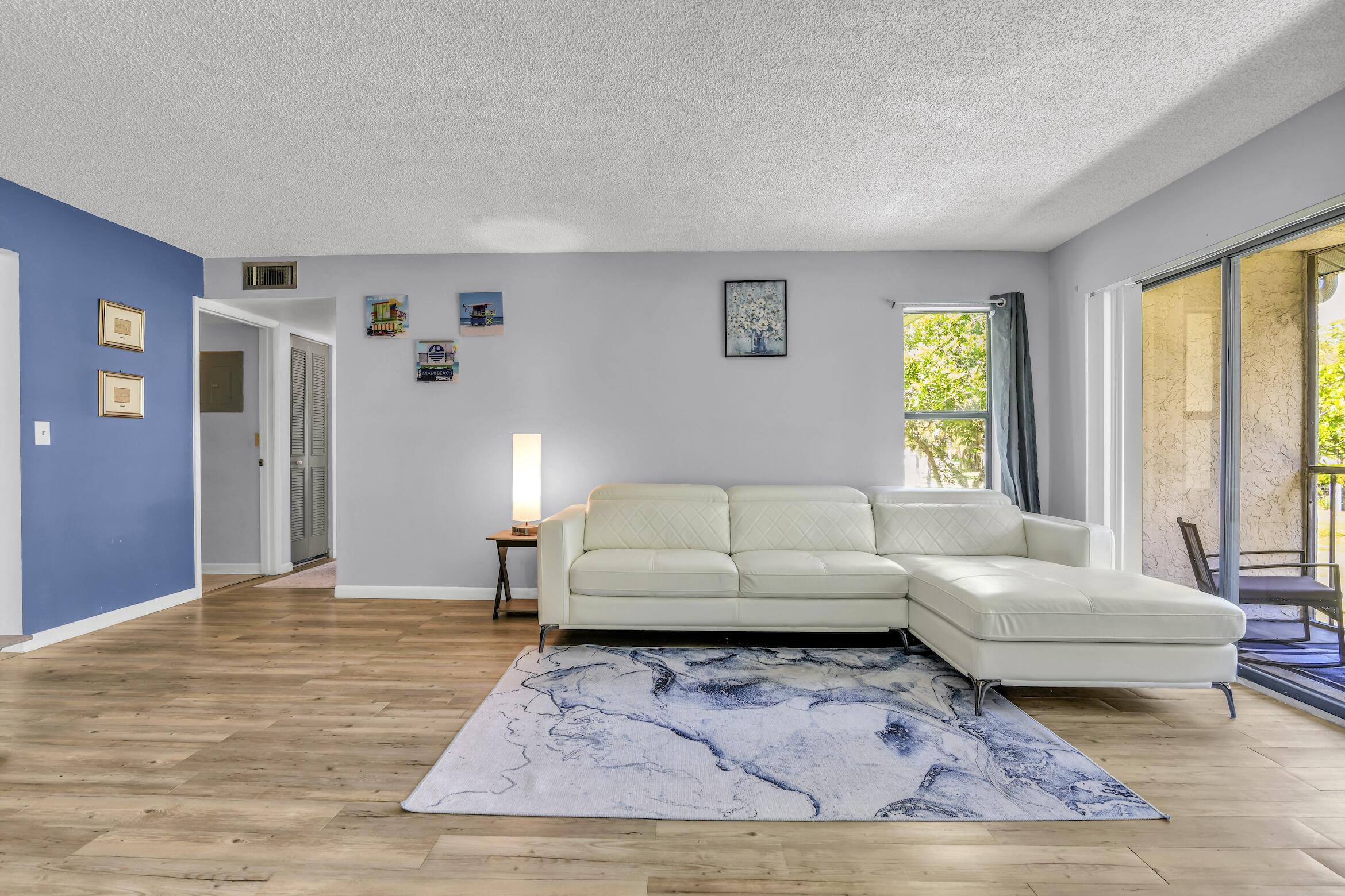 3744 Savoy Lane # E2 — Photo 5