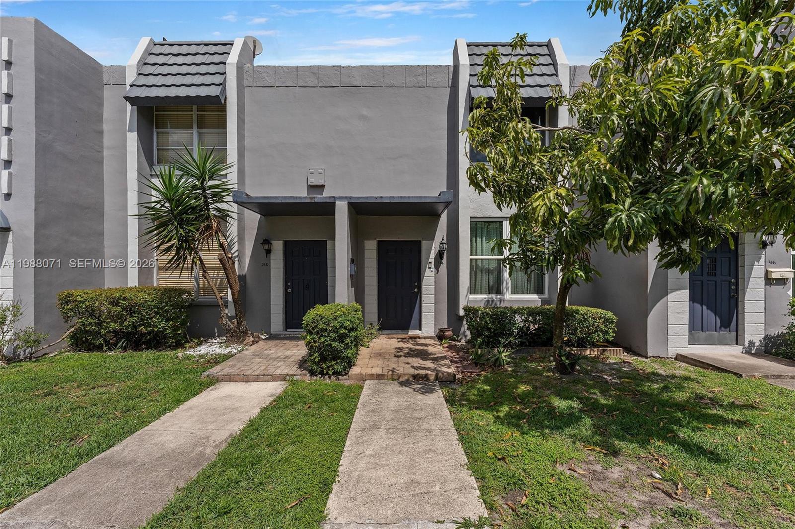 314 NE 142 St # 16C, Miami FL 33161