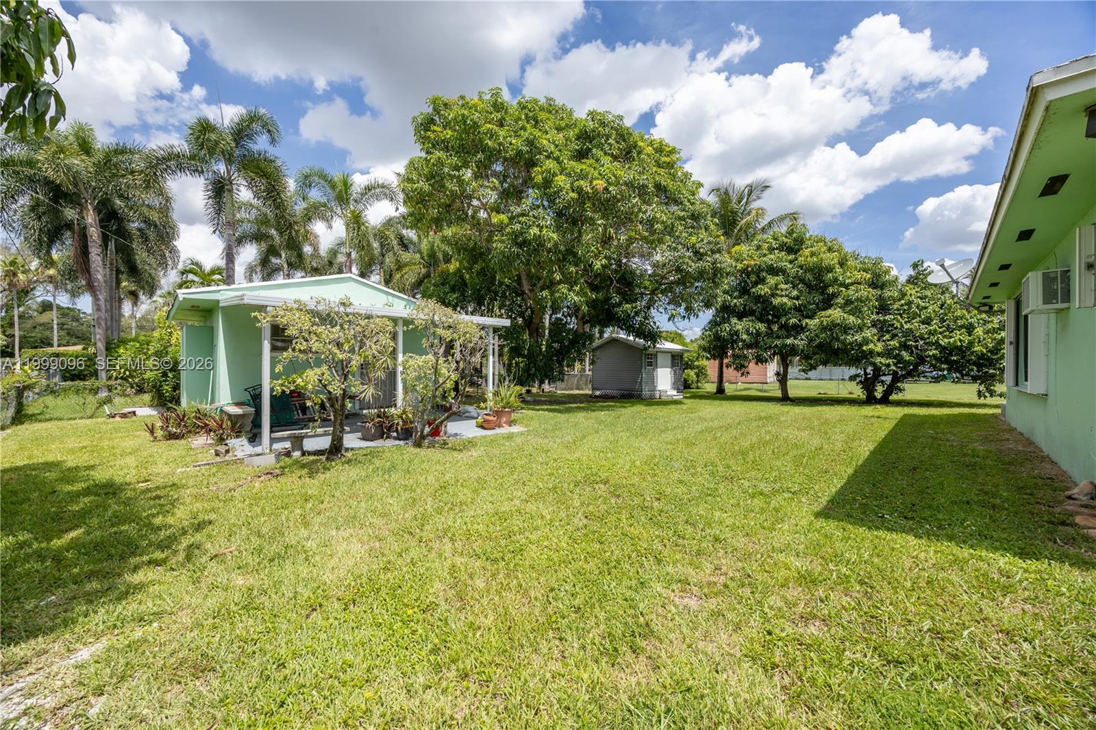 11298 NW 21st Ct, Miami FL 33167