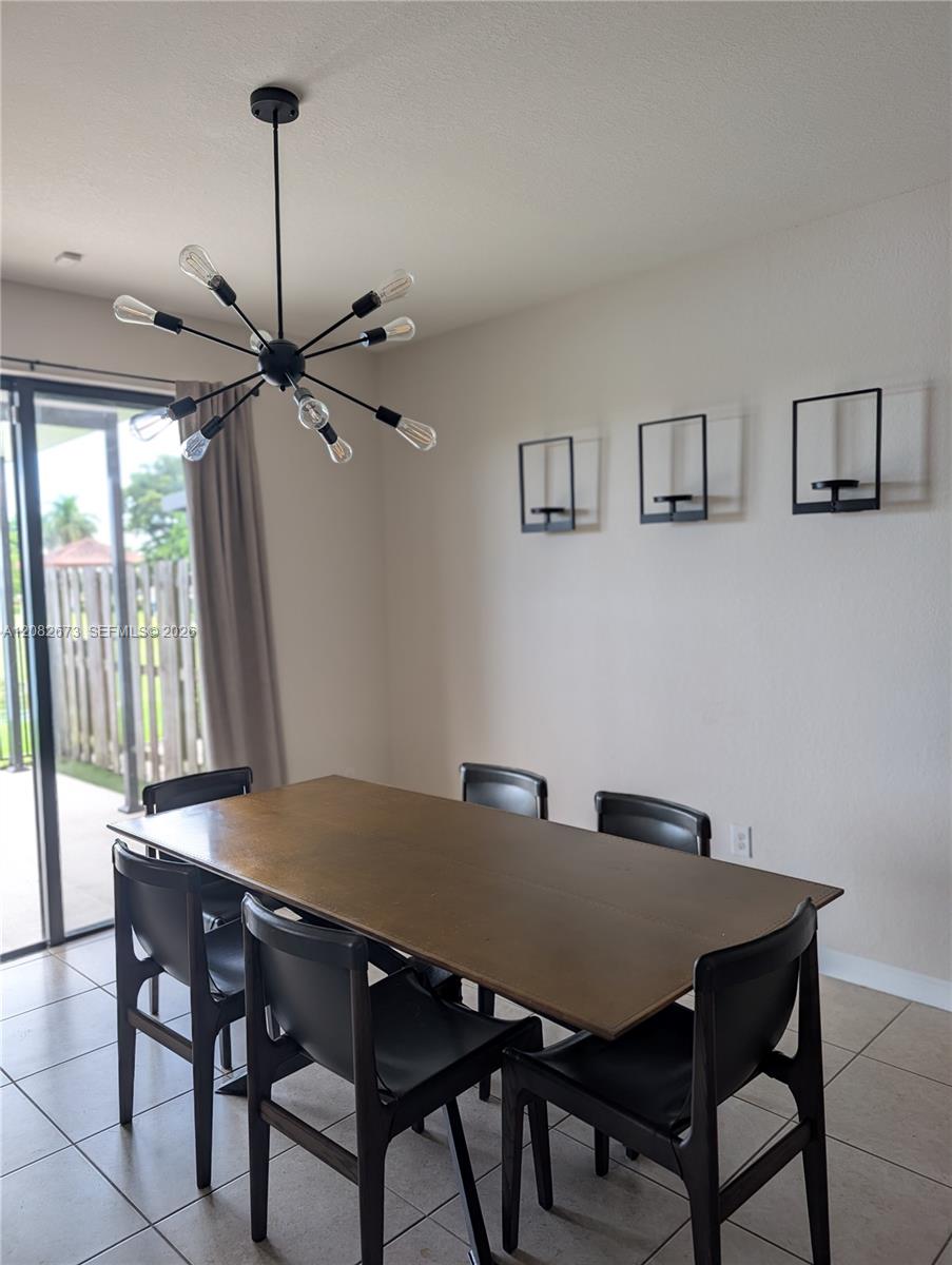 25172 SW 115th Ave — Photo 5