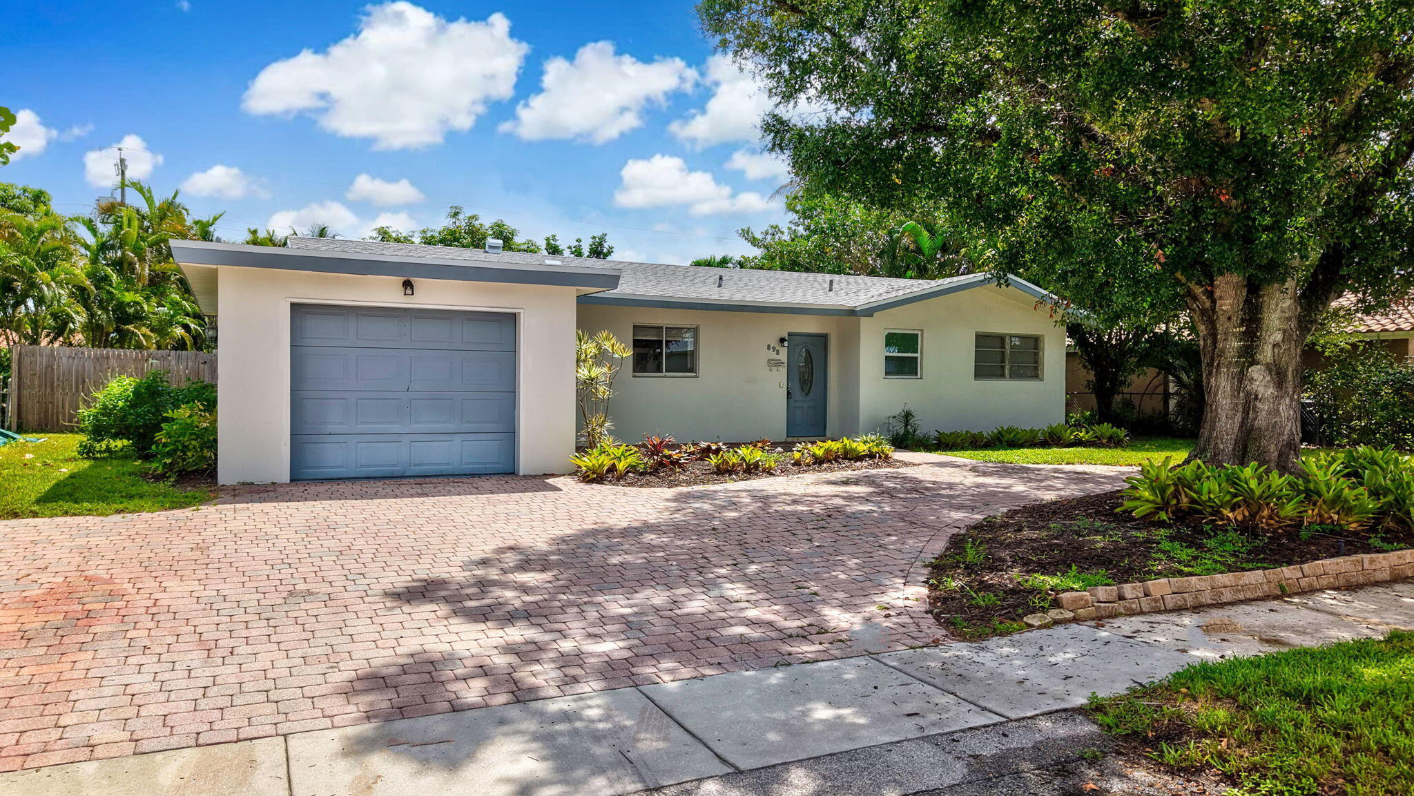 898 SW 10th Avenue, Boca Raton FL 33486