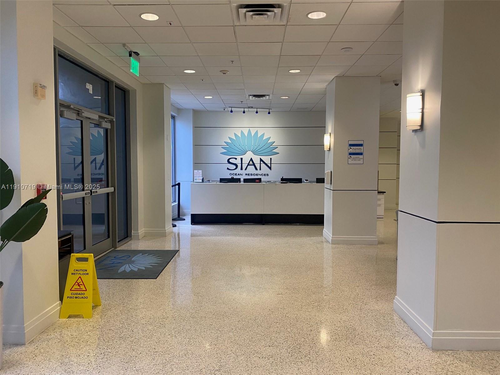 4001 S Ocean Dr # 14F, Hollywood FL 33019