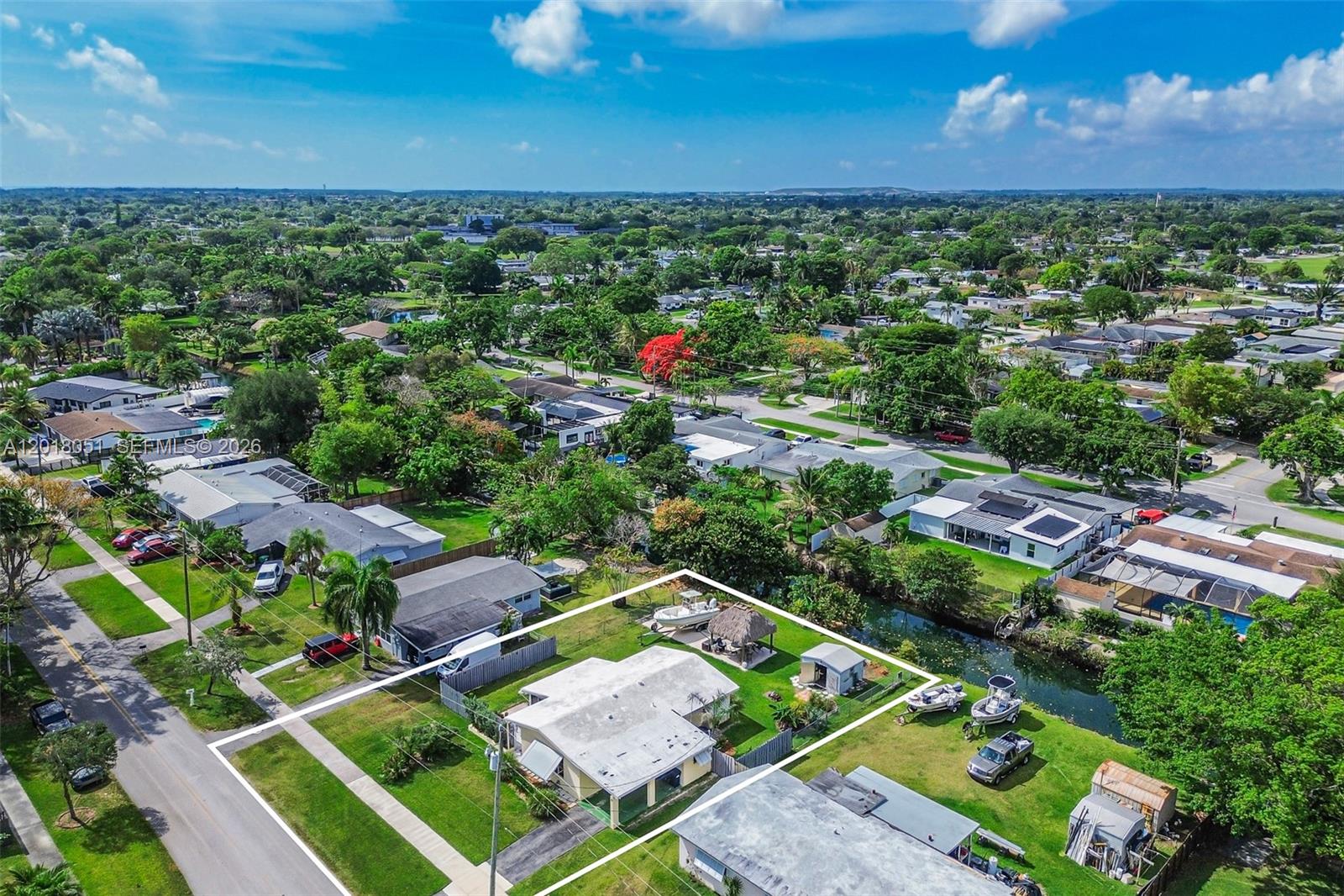 9940 Belgrade Rd, Cutler Bay FL 33157