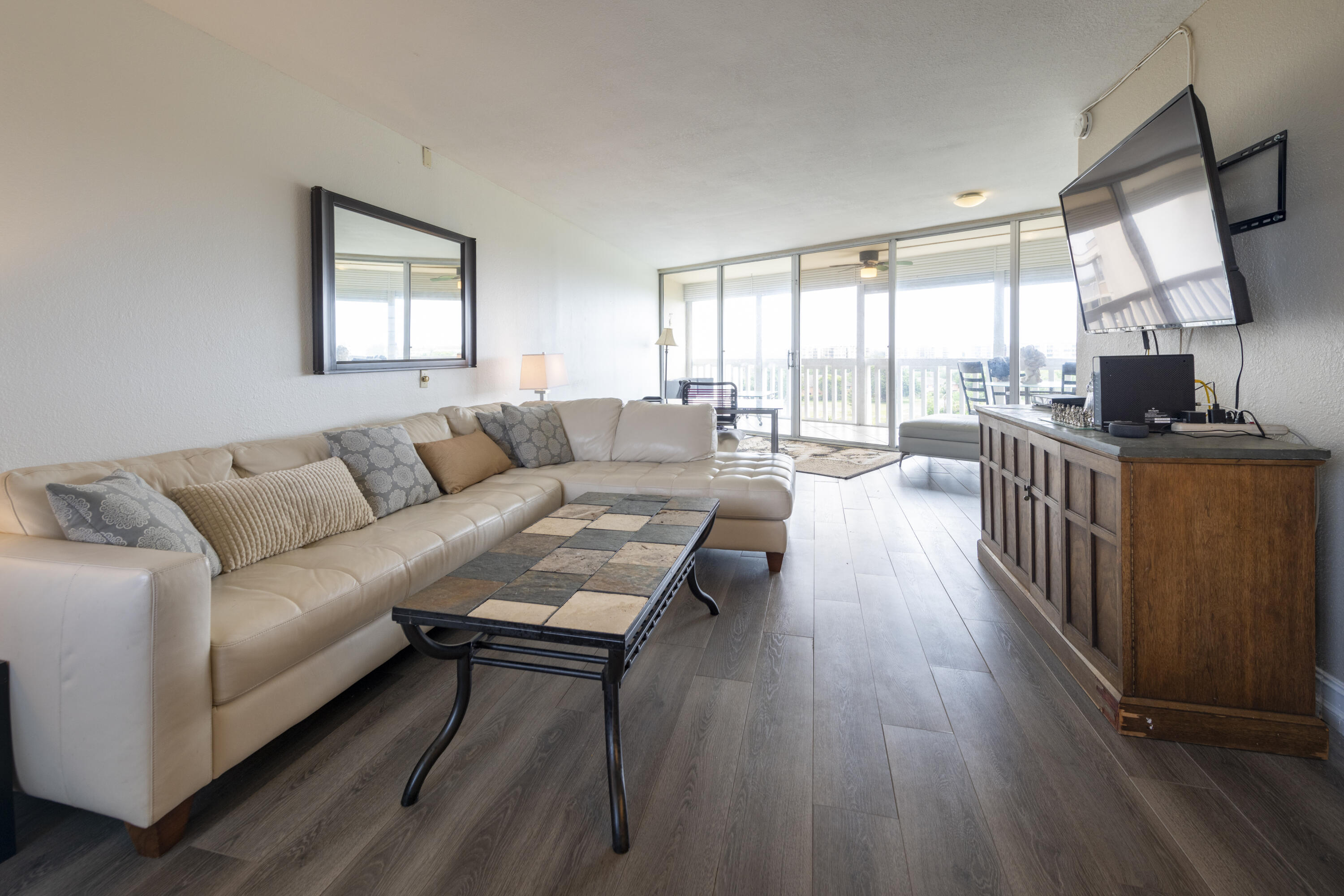 6911 Environ Boulevard # 8G, Lauderhill FL 33319