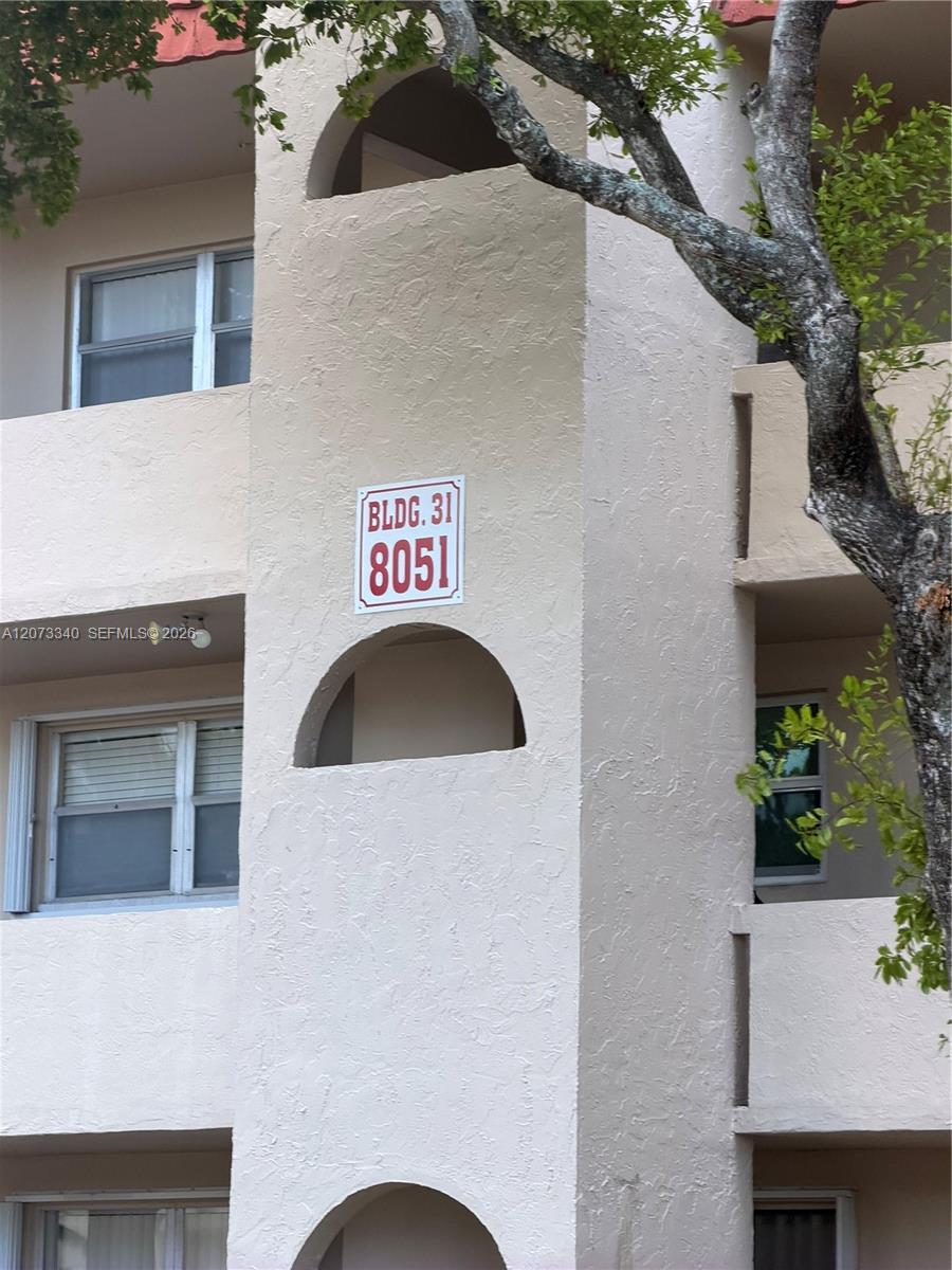 8051 N Sunrise Lakes Dr # 107, Sunrise FL 33322