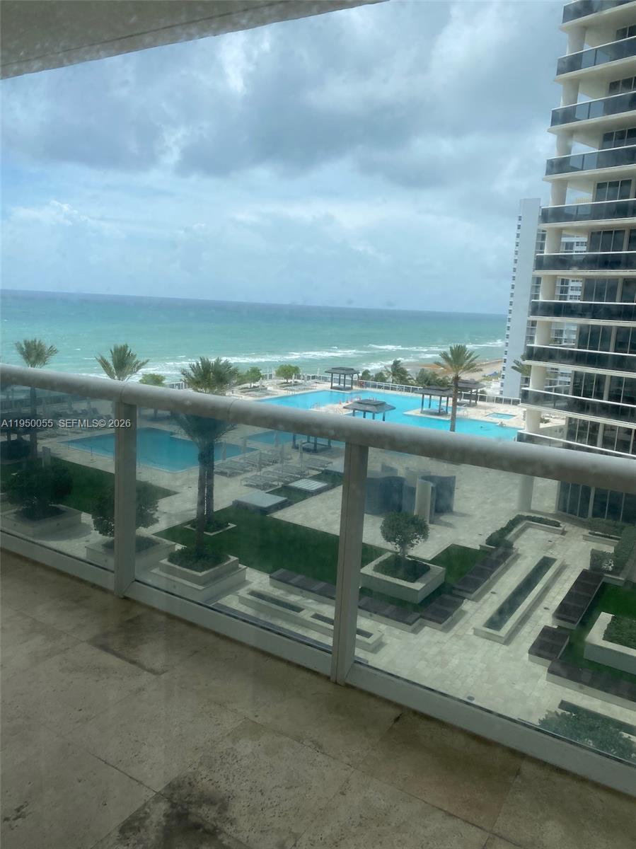 1830 S Ocean Dr # 1106, Hallandale Beach FL 33009