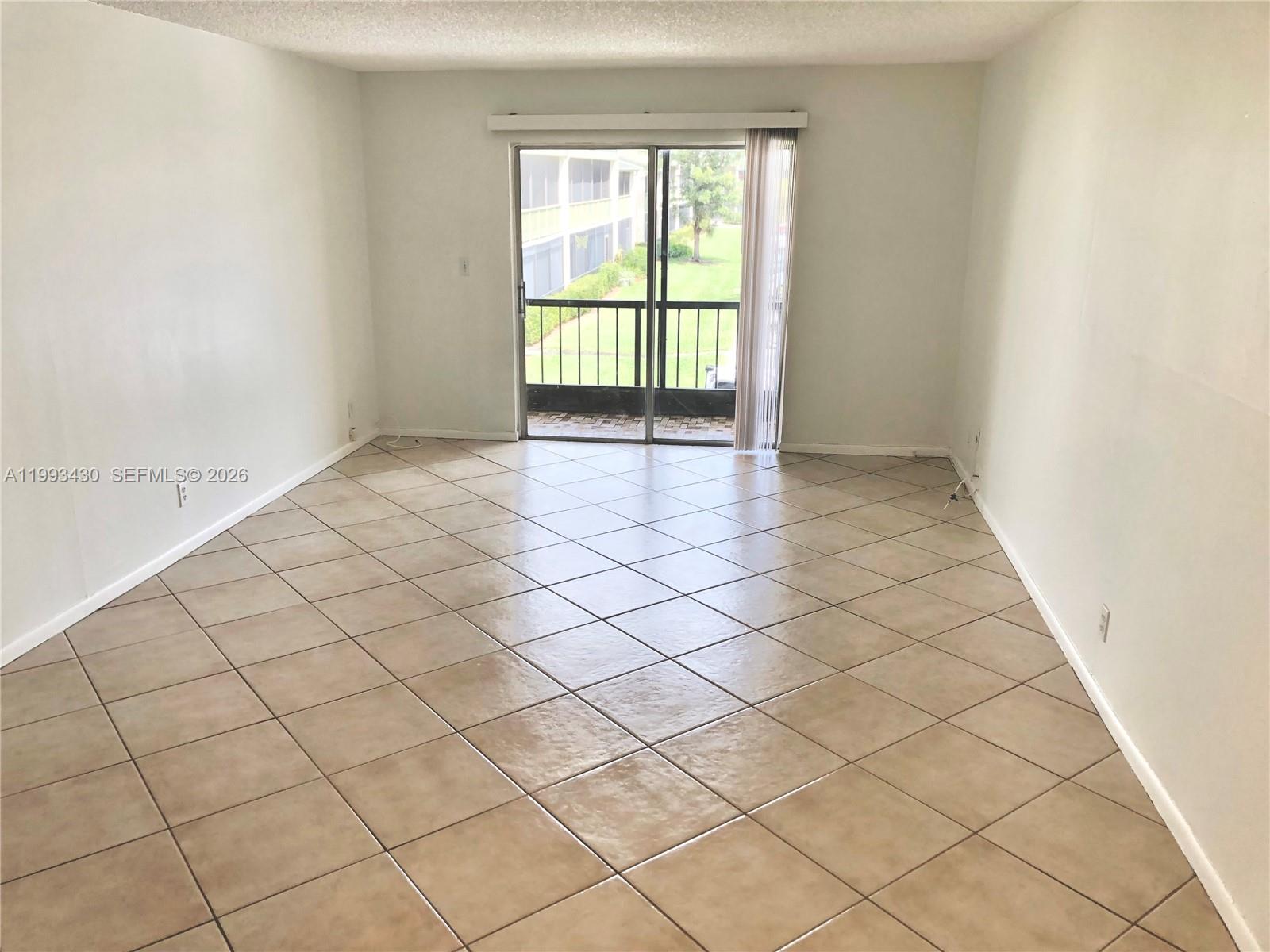 4118 NW 88th Ave # 207 — Photo 3