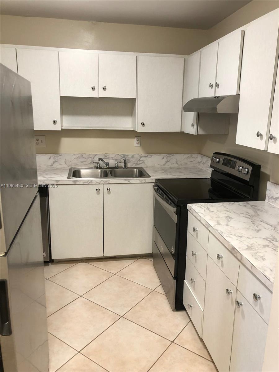 4118 NW 88th Ave # 207 — Photo 4
