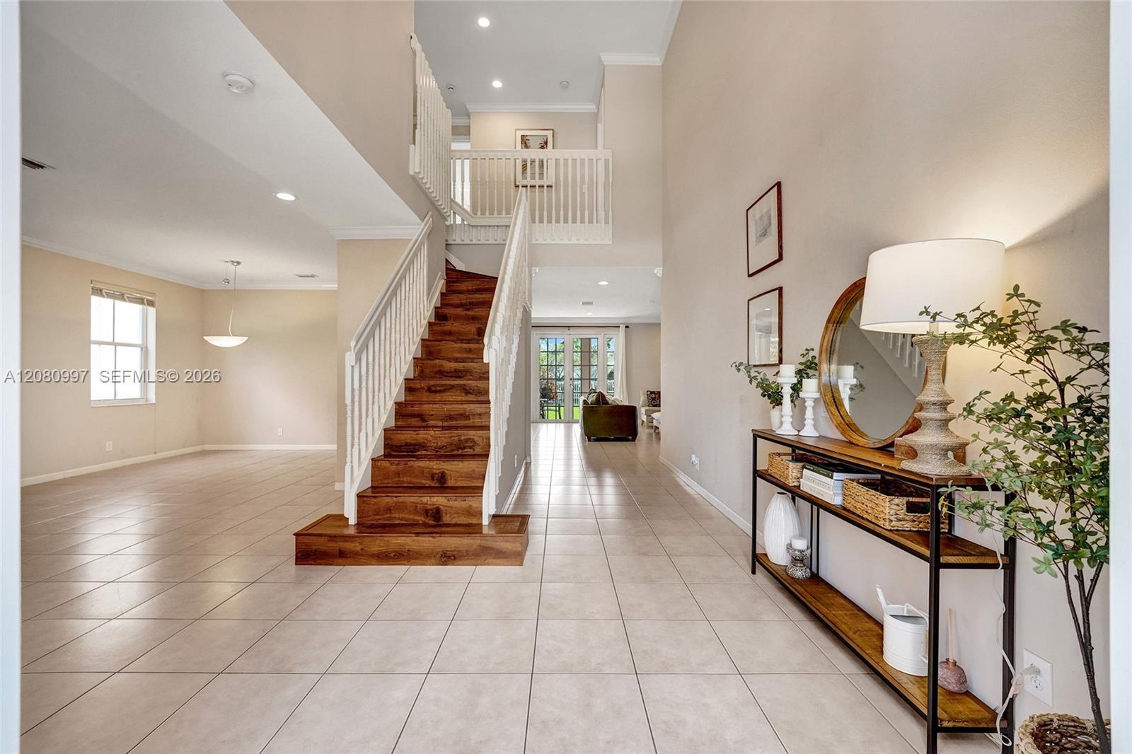 3892 Falcon Ridge Cir — Photo 4