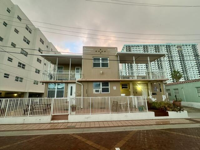 300 Georgia Street # 5, Hollywood FL 33019