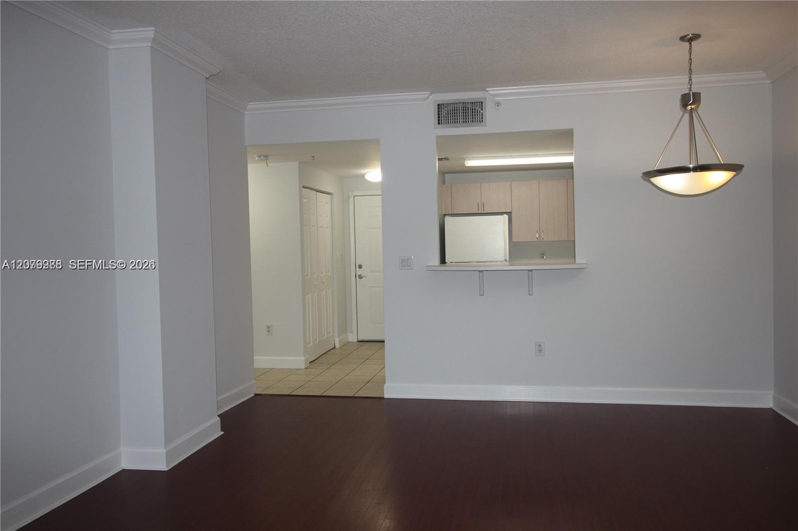 50 Menores Ave # 611 — Photo 5