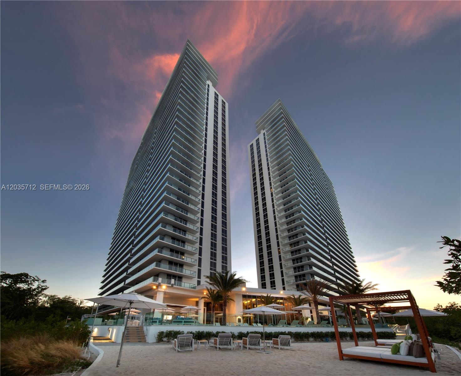 16385 Biscayne Blvd # 519, North Miami Beach FL 33160