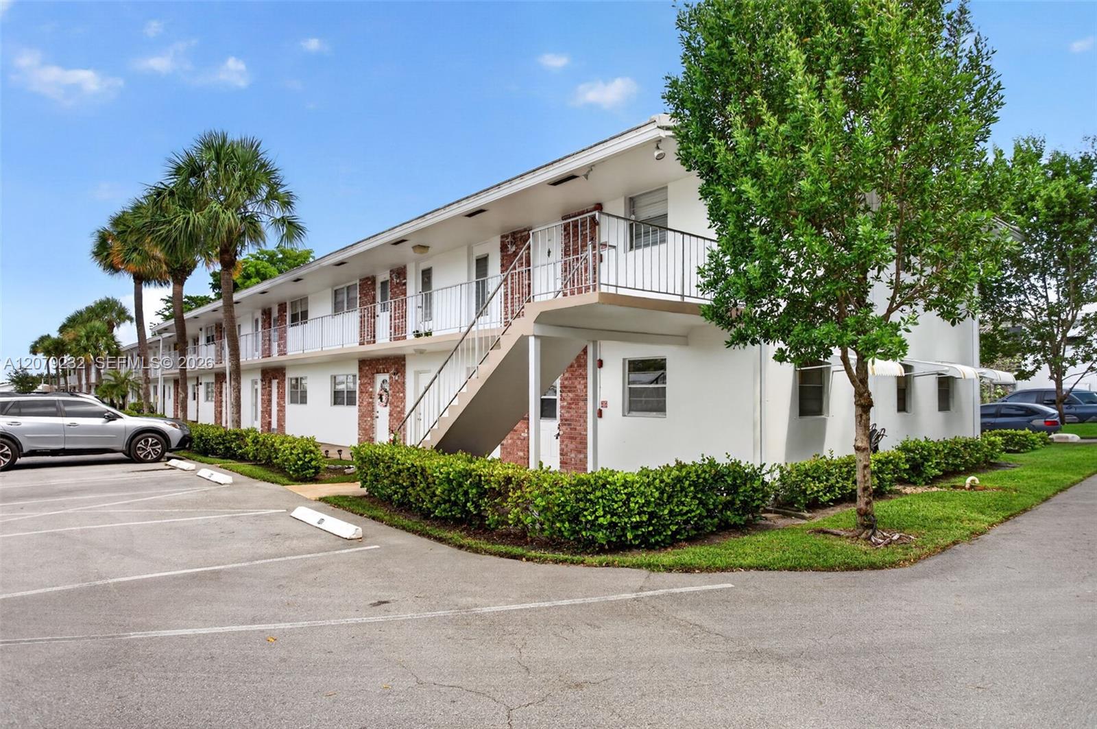 2551 W Golf Blvd # 101, Pompano Beach FL 33064