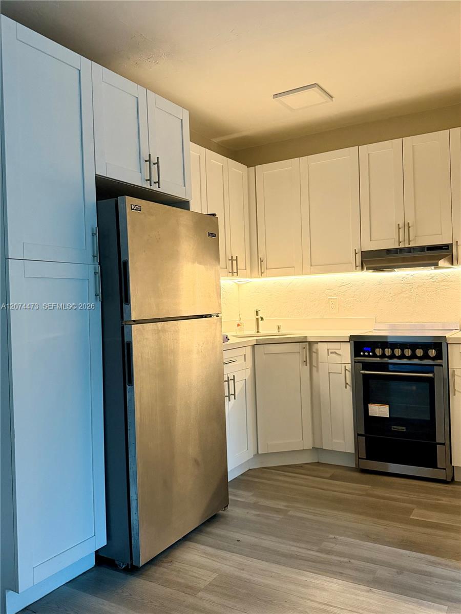 7400 Harding Ave # 20 — Photo 4