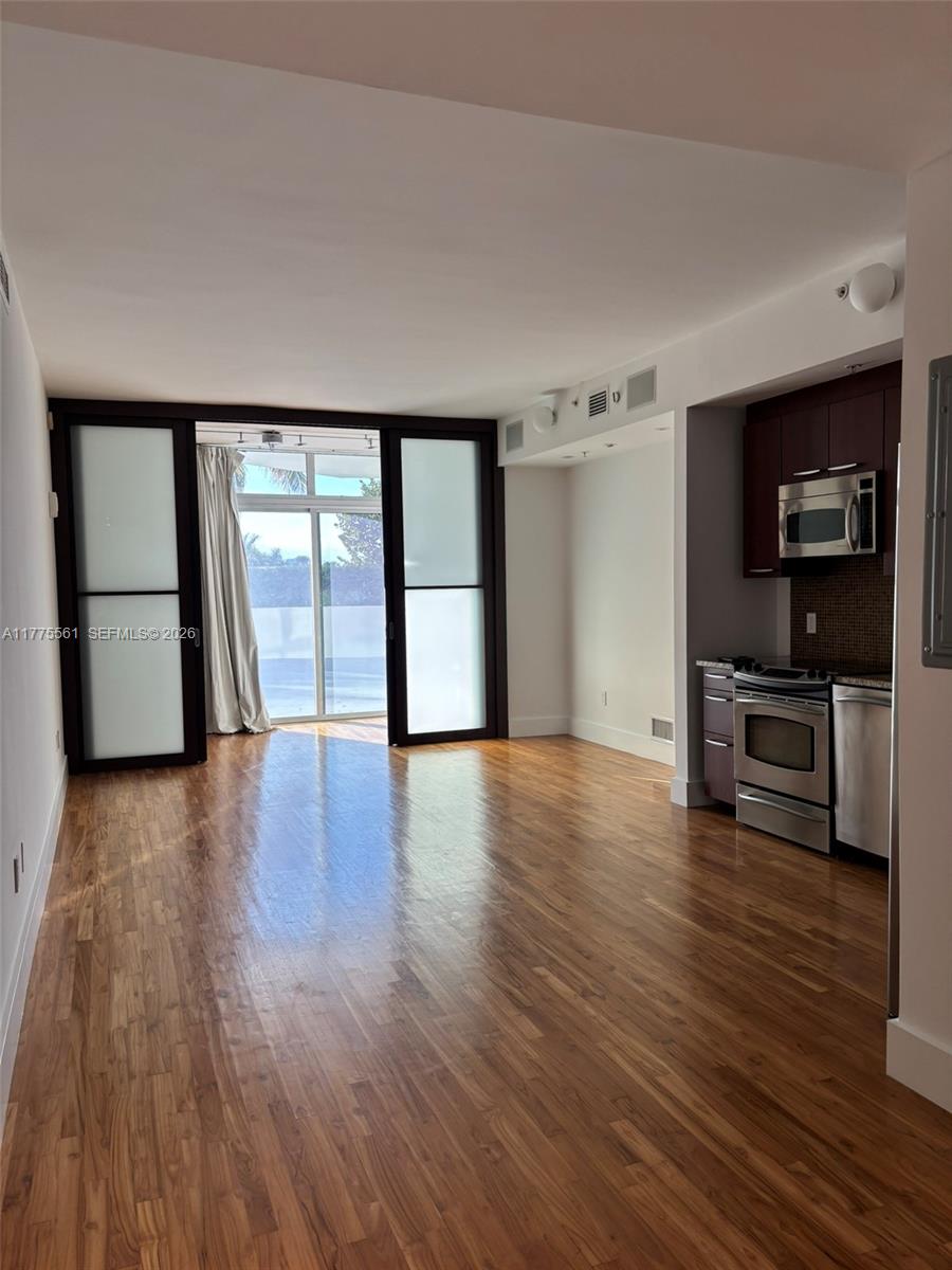 2001 Meridian Ave # 309 — Photo 5
