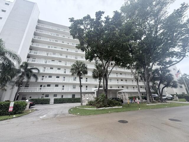 2555 NE 11TH Street # 402, Fort Lauderdale FL 33304