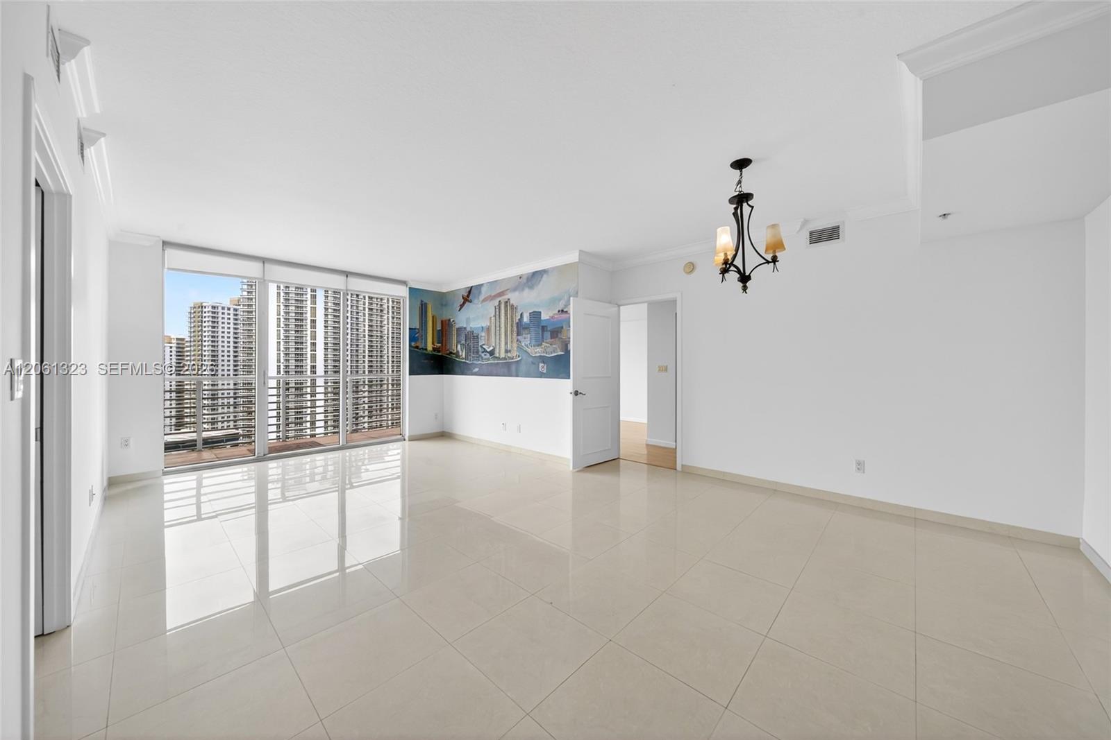 325 S Biscayne Blvd # 2219 — Photo 4
