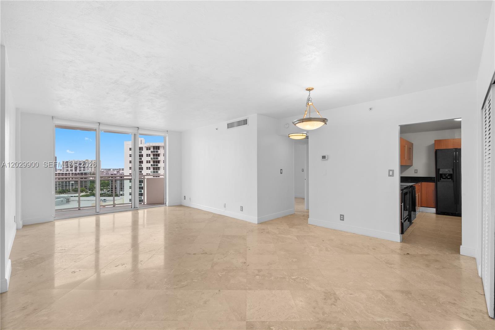3001 S Ocean Dr # 1439 — Photo 4