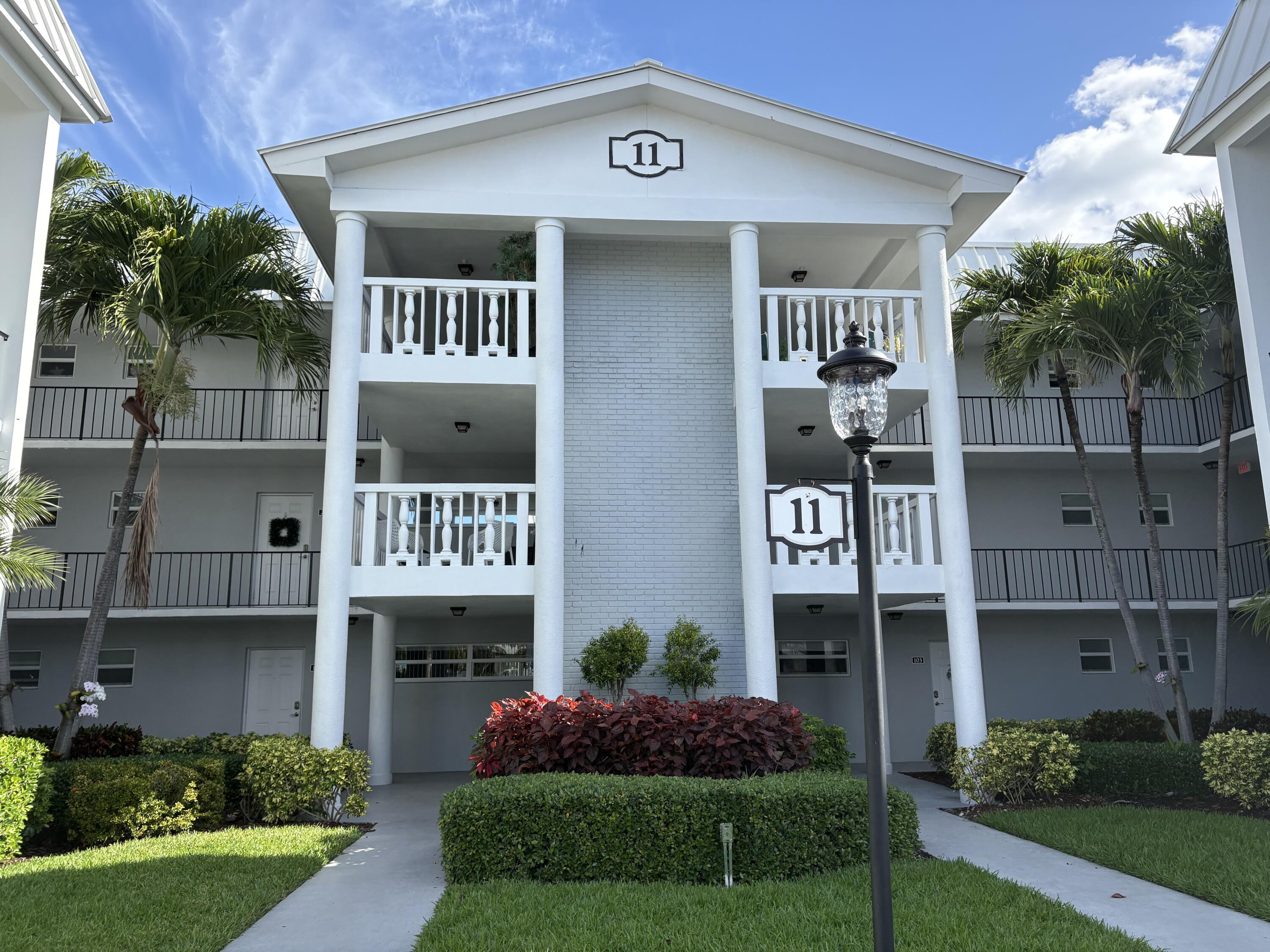 11 Colonial Club Drive # 105, Boynton Beach FL 33435