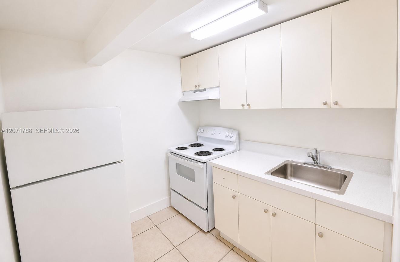 2300 W Flagler St # 21A, Miami FL 33135