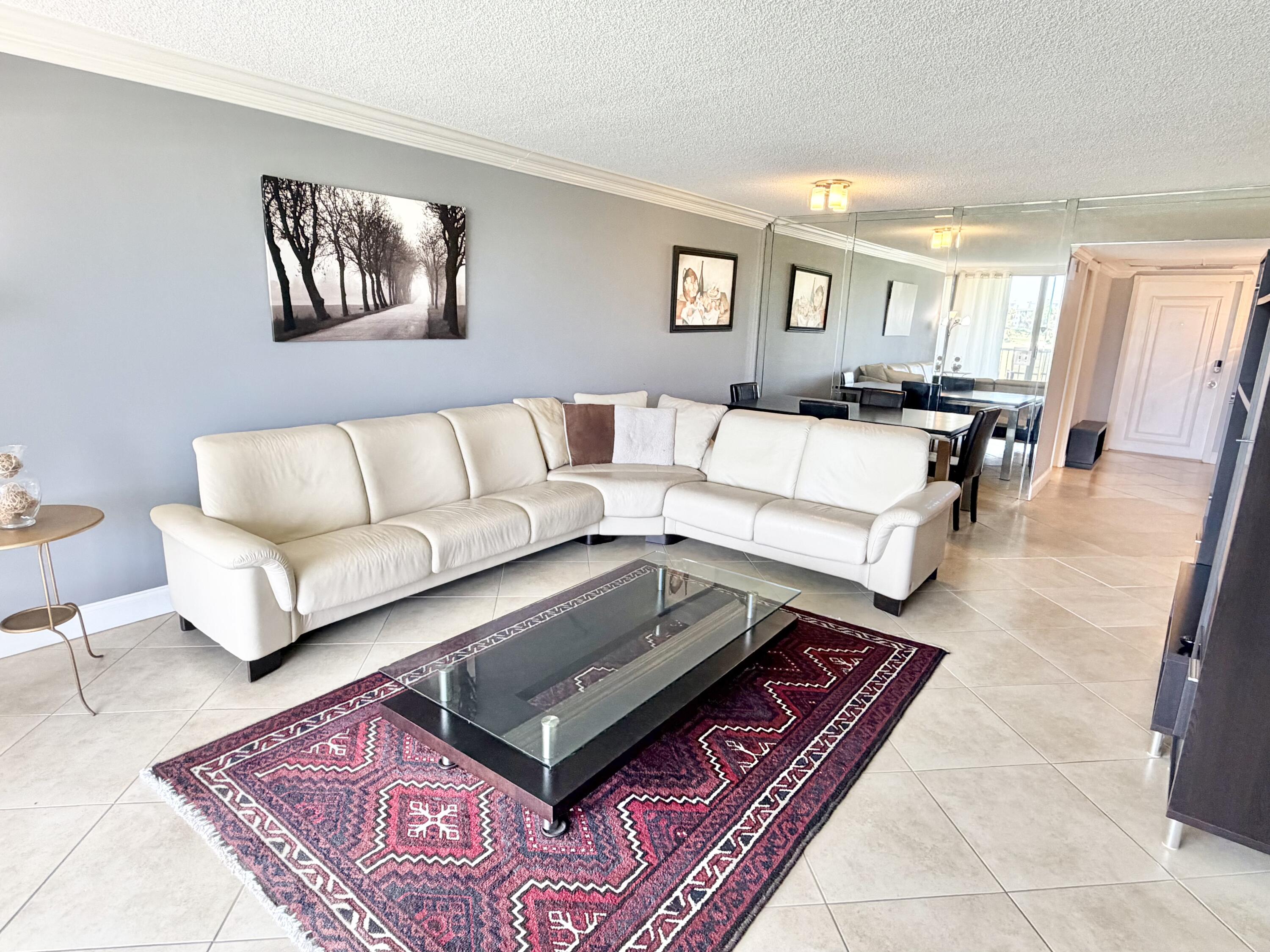 3001 S Palm Aire Drive # 206 — Photo 2