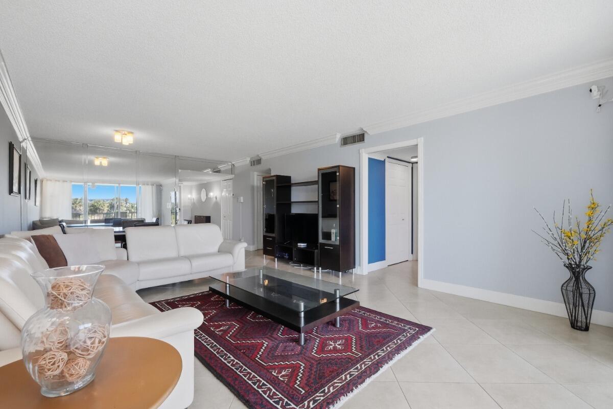 3001 S Palm Aire Drive # 206 — Photo 5