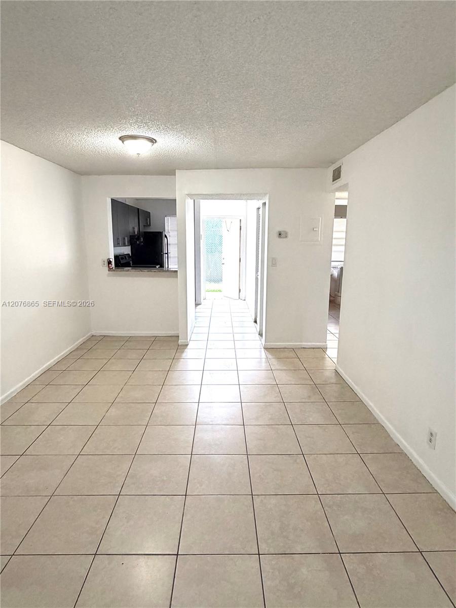 95 NE 41st St # O219 — Photo 3