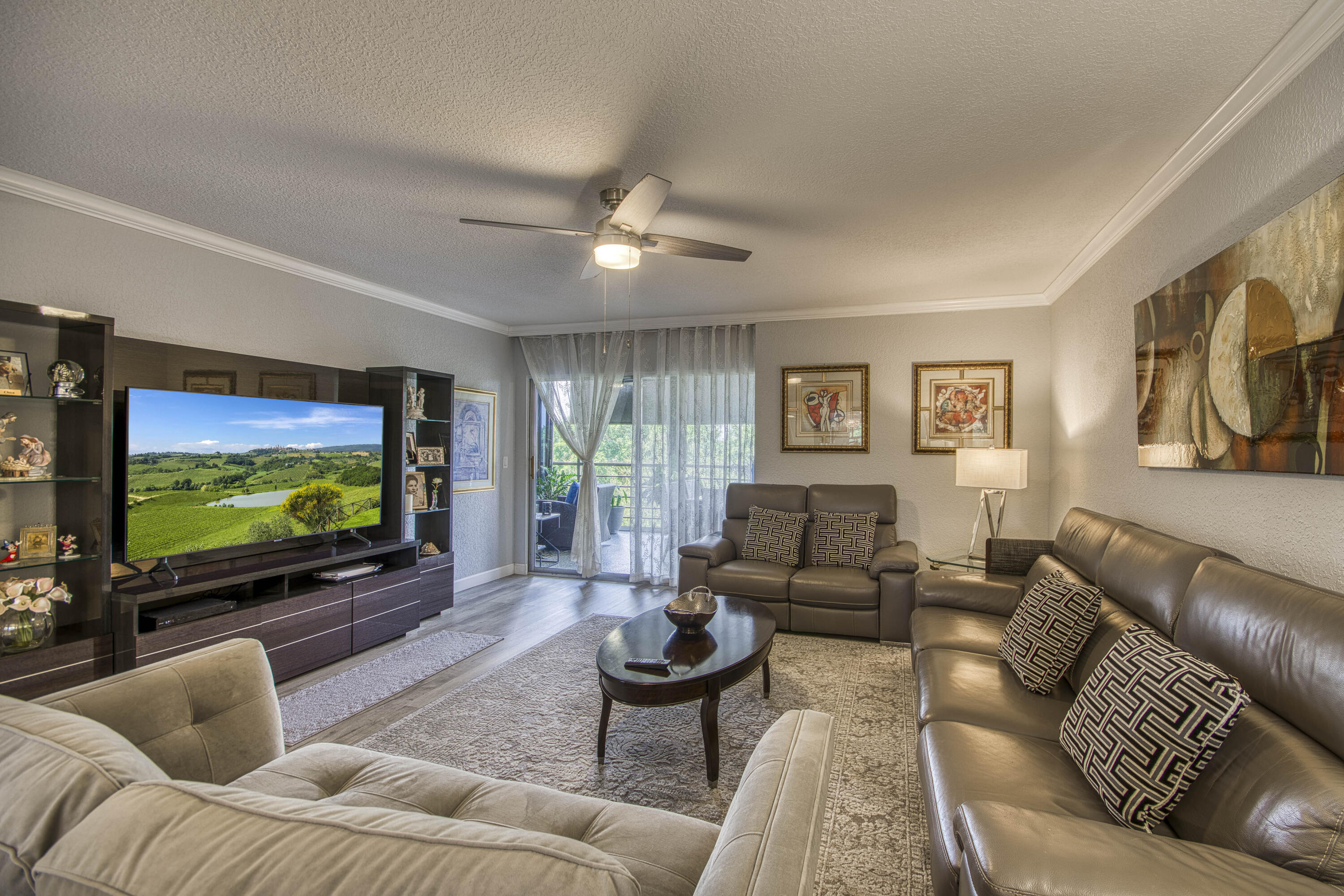 9170 SW 14th Street # 4508 — Photo 3