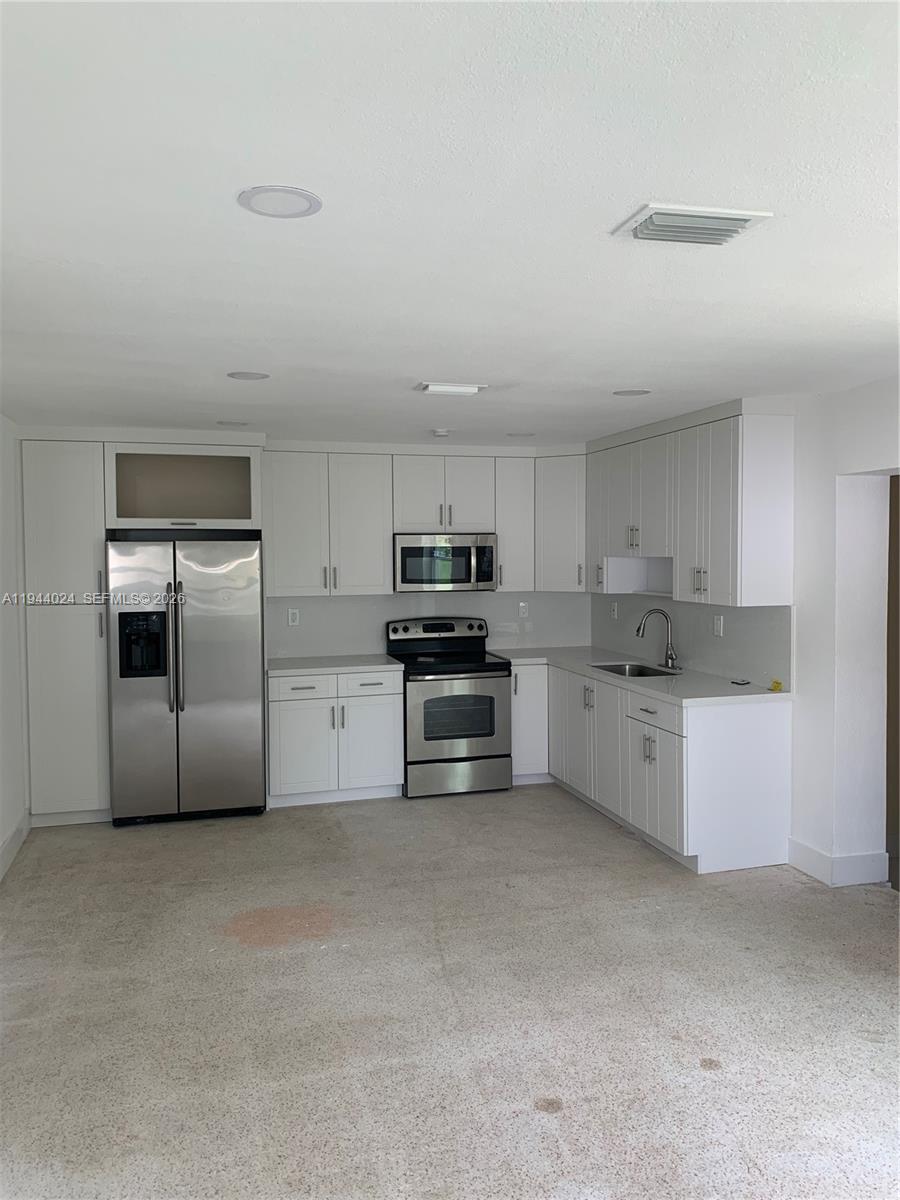 6740 Park St # 1 — Photo 4