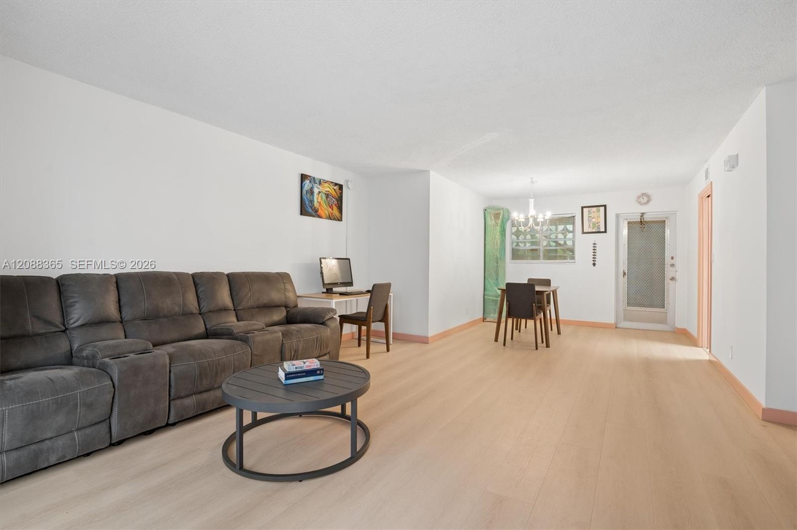 1 N Golfview Rd # 201 — Photo 4