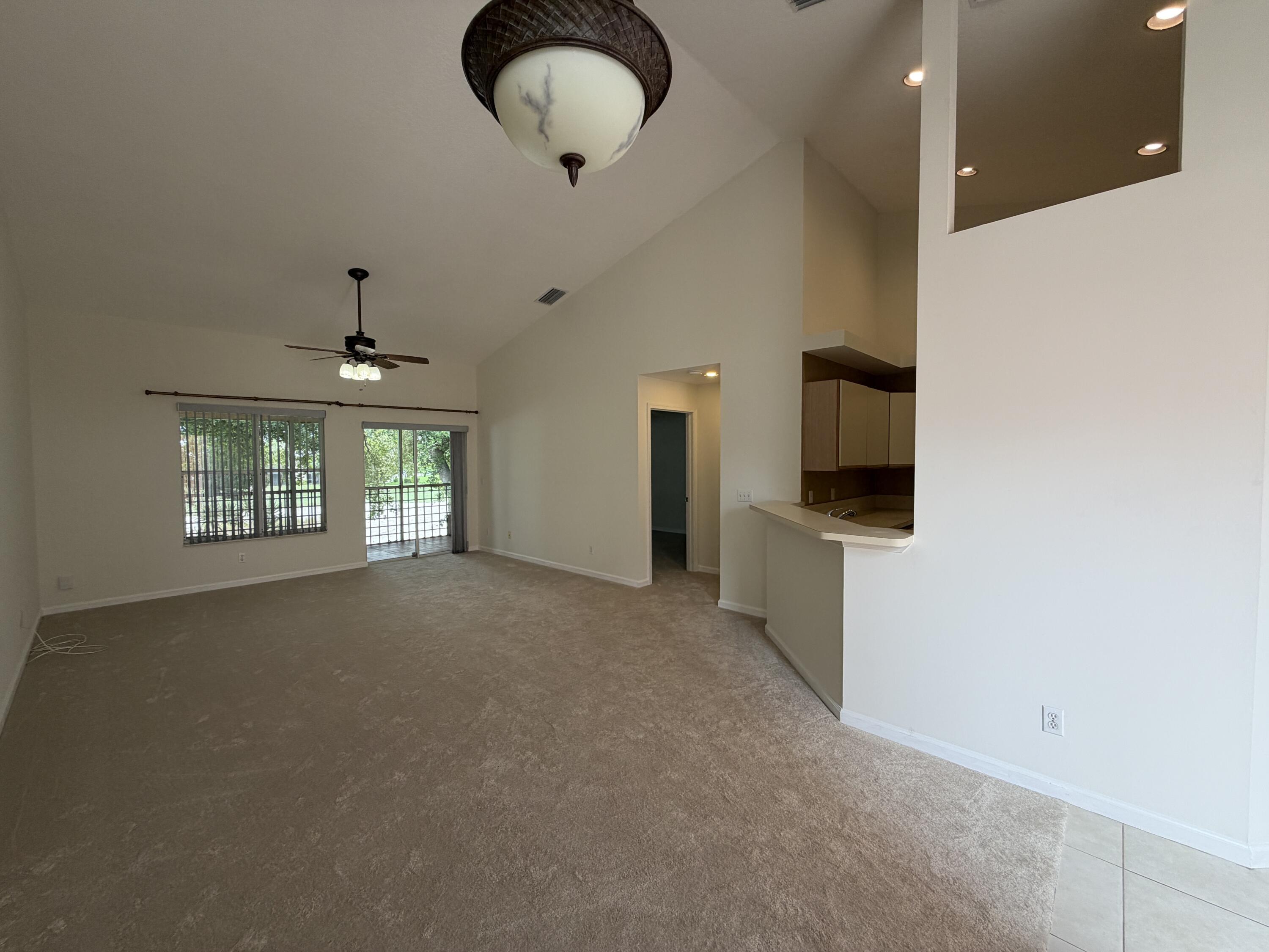 302 Muirfield Court — Photo 2