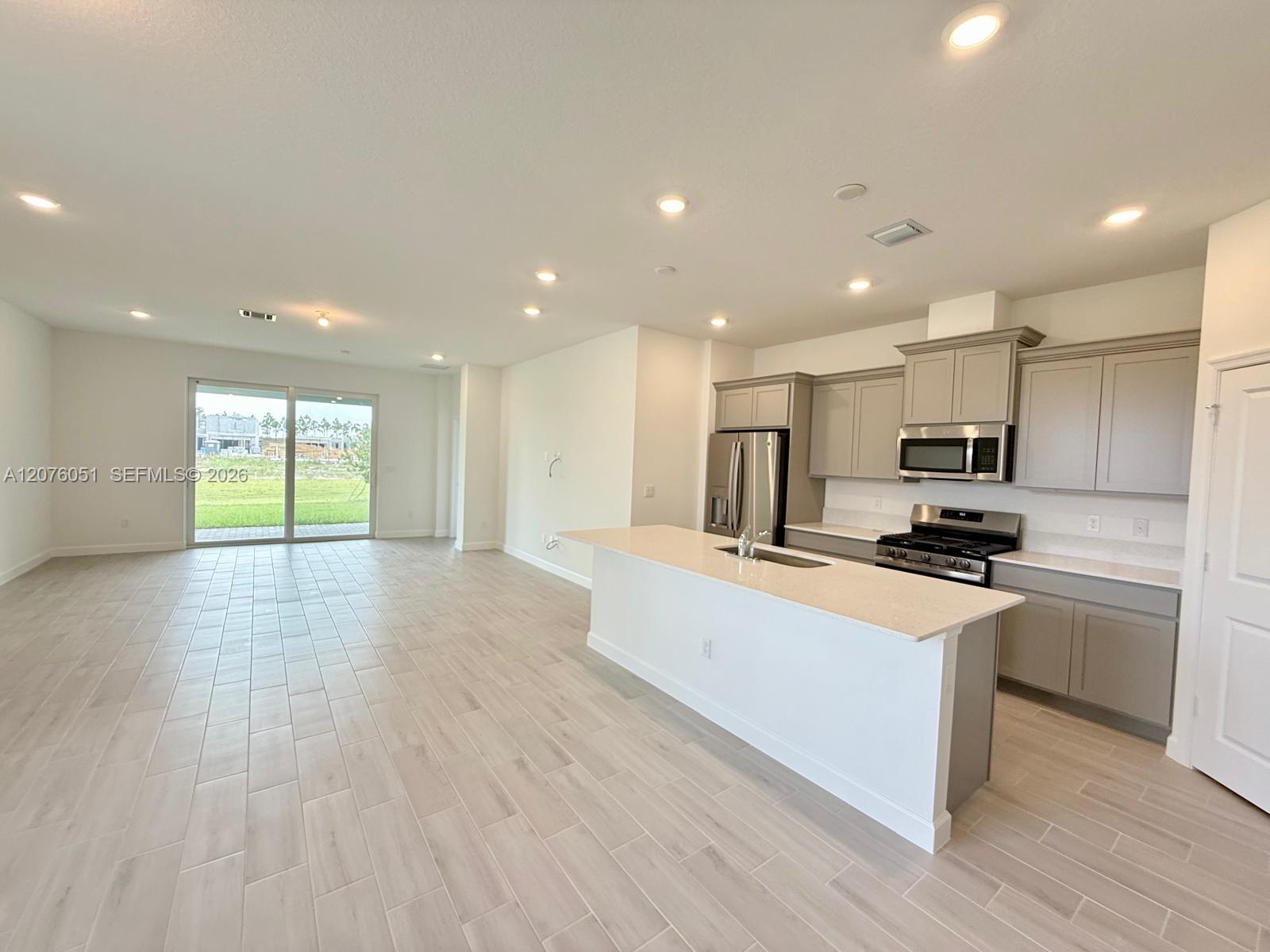 1691 Pelican Post Pl # 1691 — Photo 4