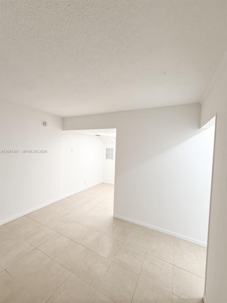 315 NW 32nd St # 315 — Photo 4