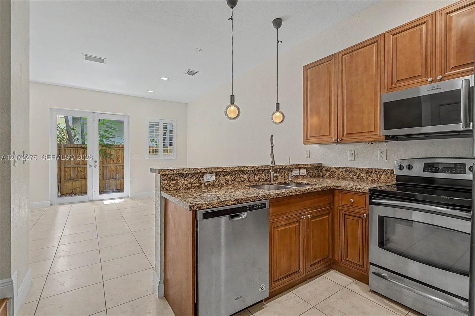 2945 Coconut Ave # 3 — Photo 2