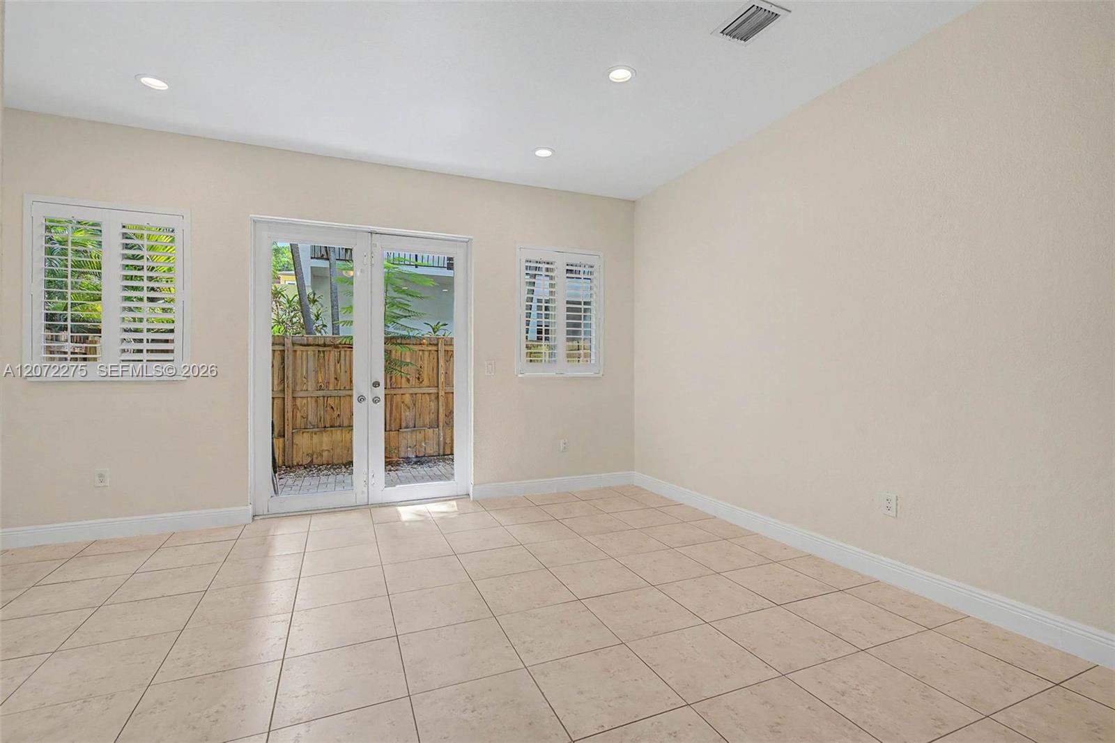 2945 Coconut Ave # 3 — Photo 5