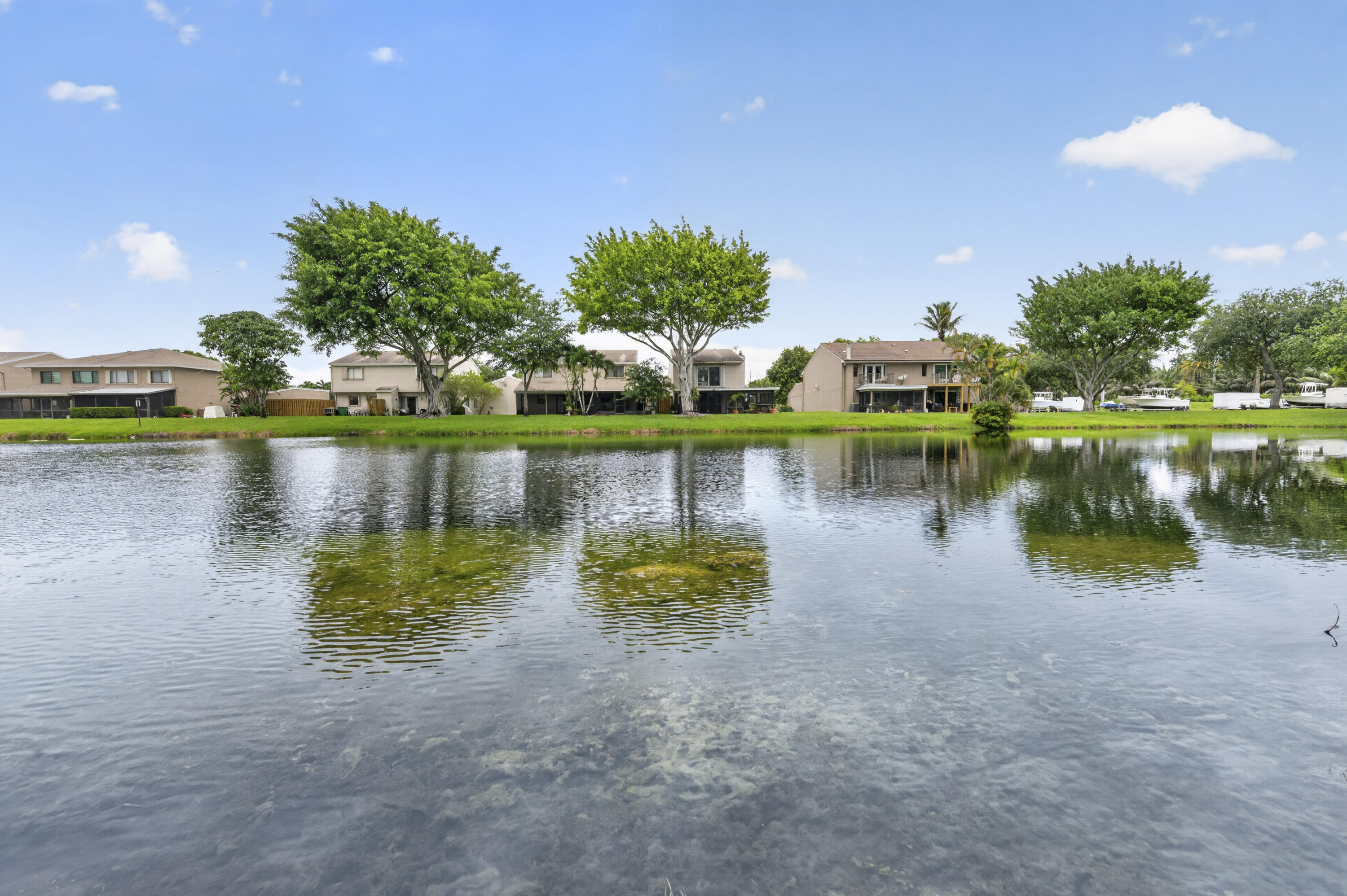 5182 S University Drive, Davie FL 33328