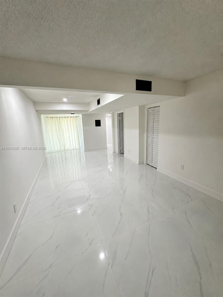 10774 N Kendall Dr # G1 — Photo 3