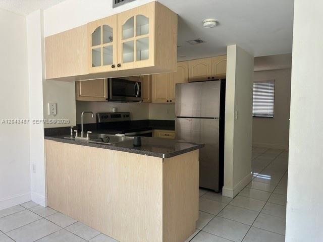 1819 SW 107th Ave # 1904 — Photo 5