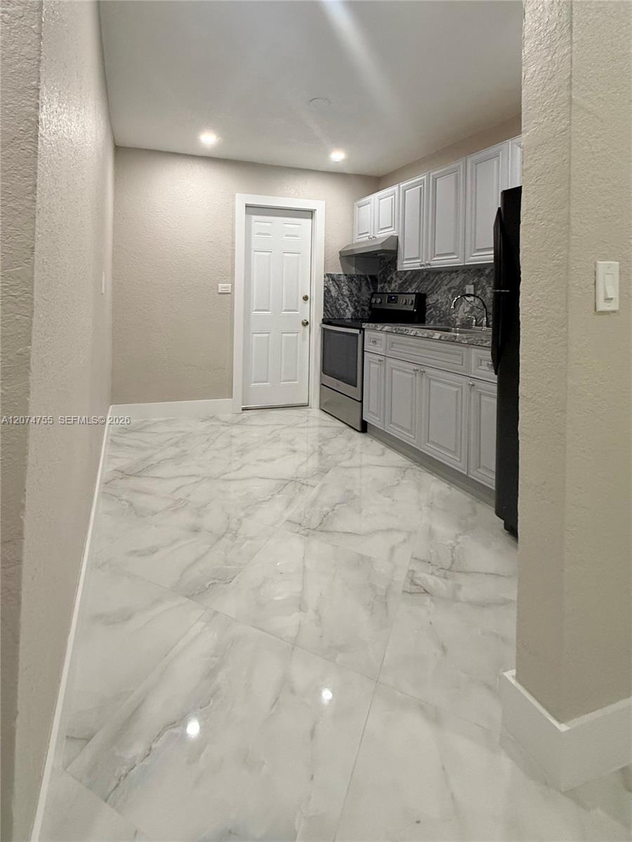 336 NW 53rd St # 1 — Photo 3