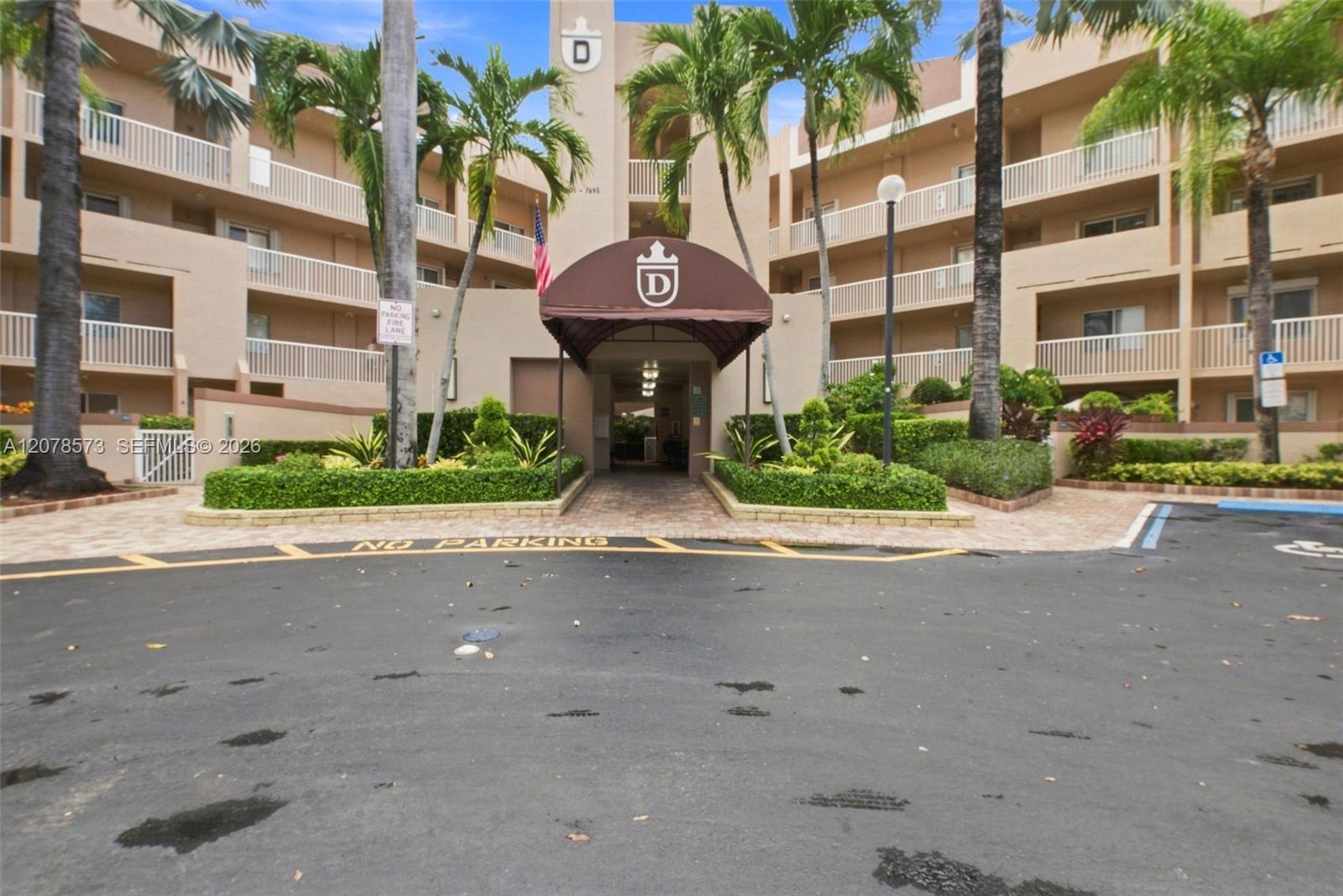 7647 Granville Dr # 212, Tamarac FL 33321