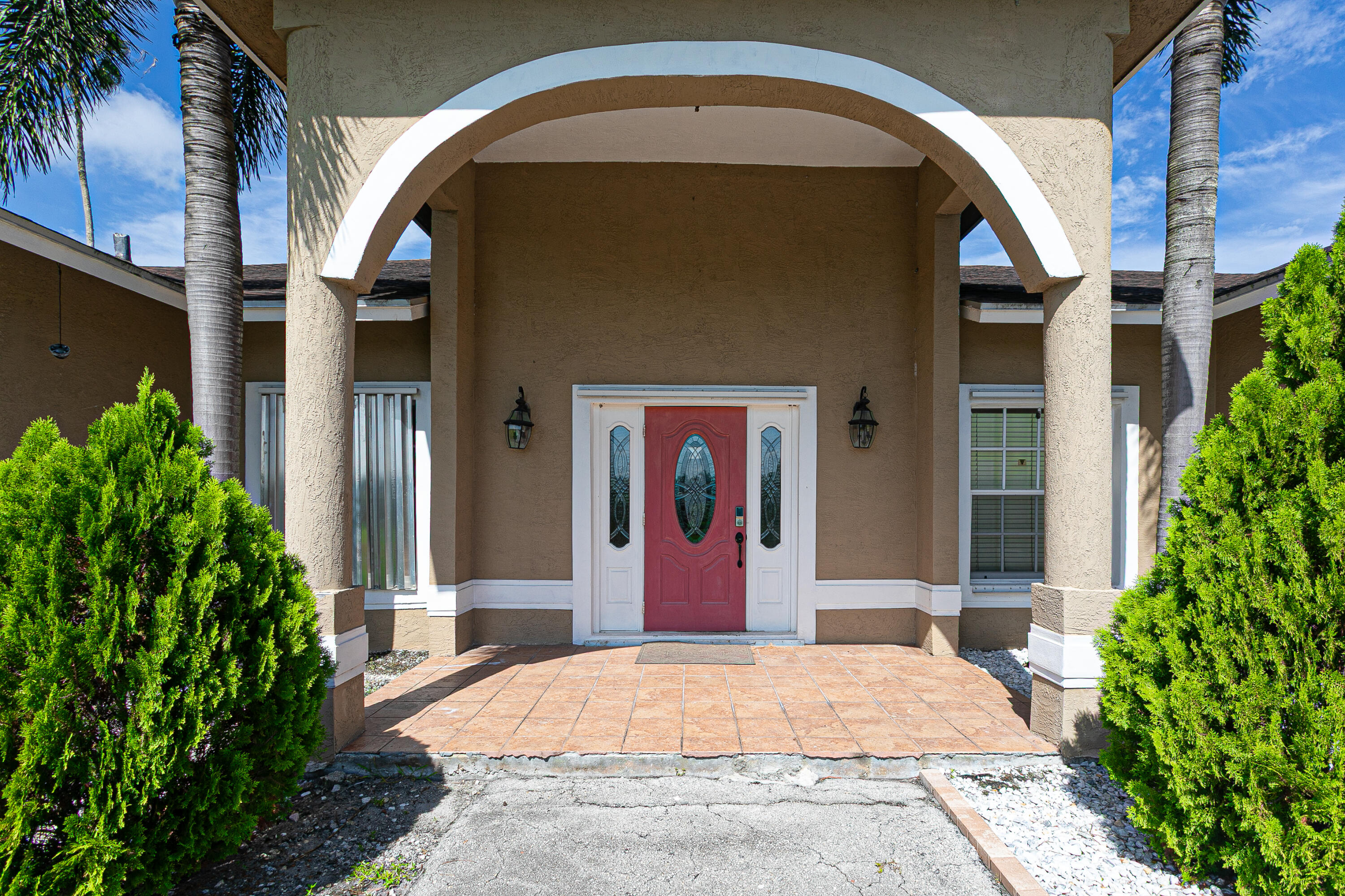173 S Greenstar Avenue — Photo 3