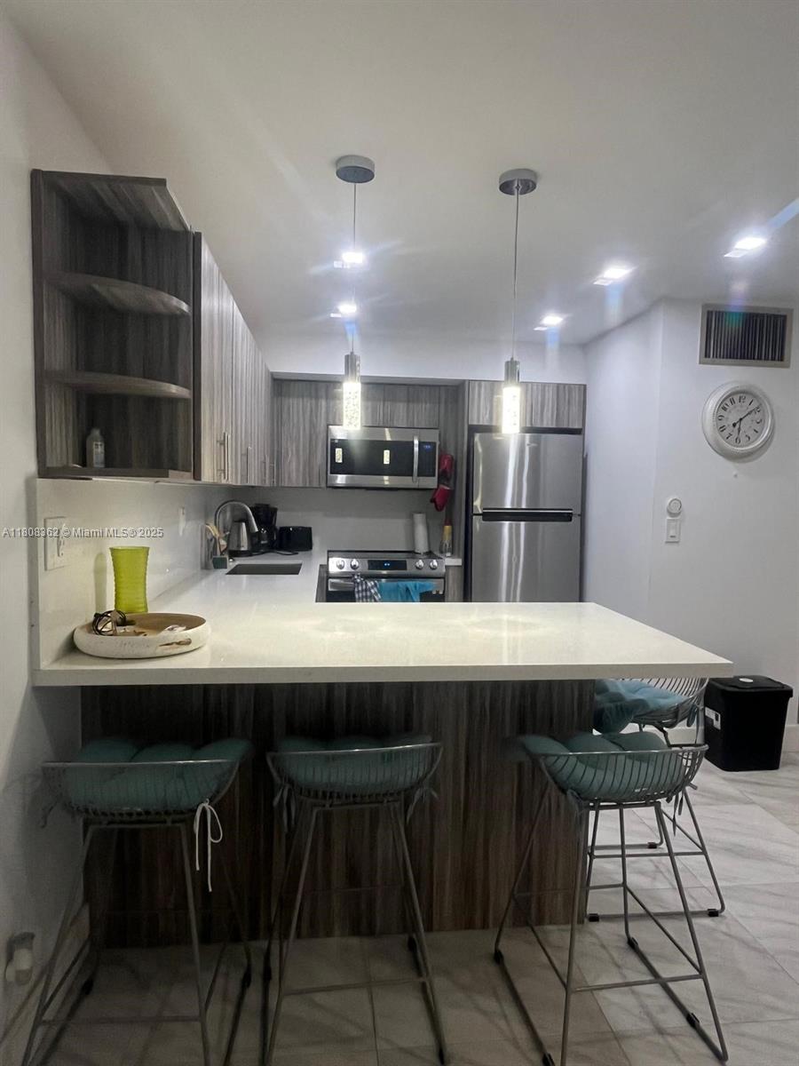 2145 Pierce St # 422, Hollywood FL 33020