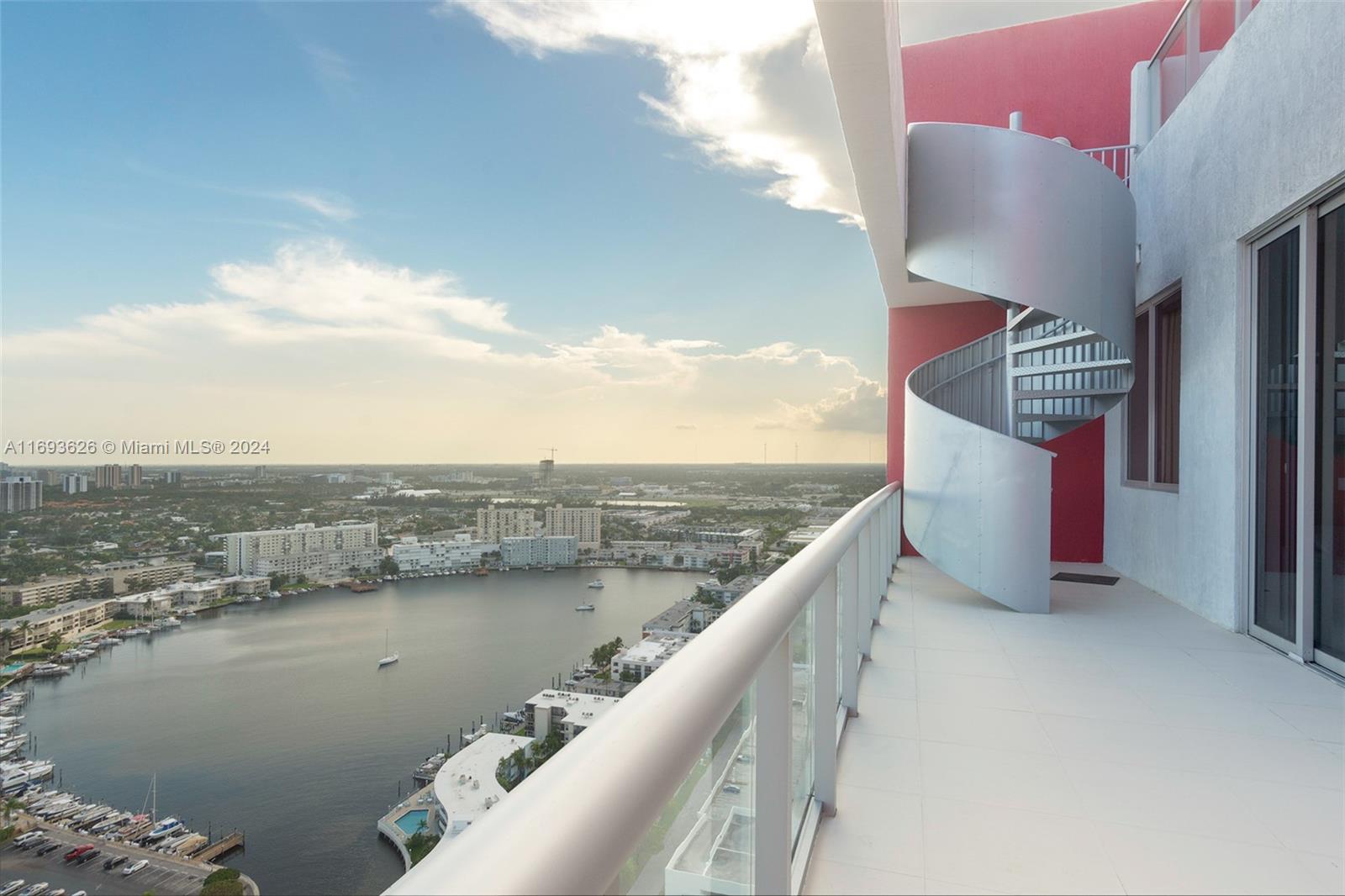 2600 E Hallandale Beach Blvd # T3307, Hallandale Beach FL 33009