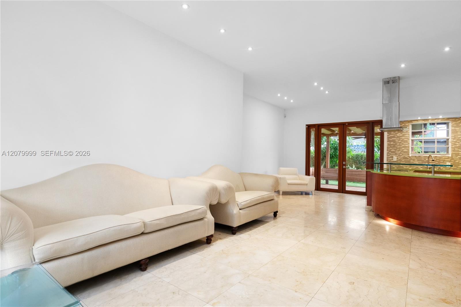 9822 SW 159th Path — Photo 4