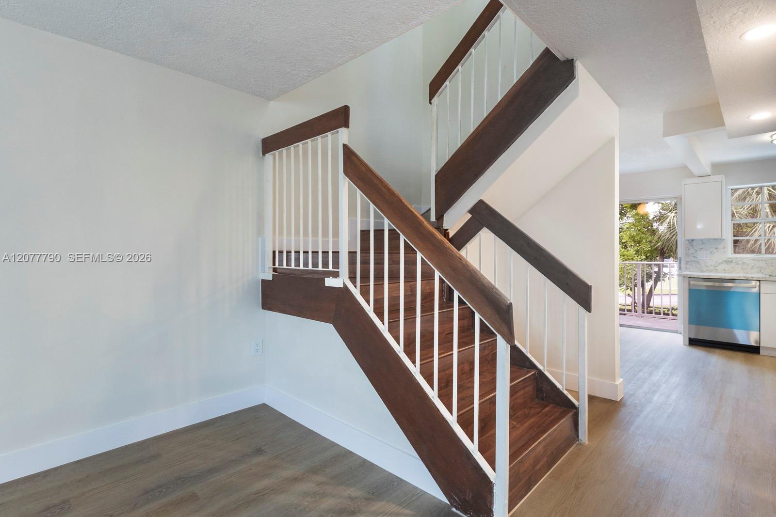 7510 SW 152nd Ave # B207 — Photo 3