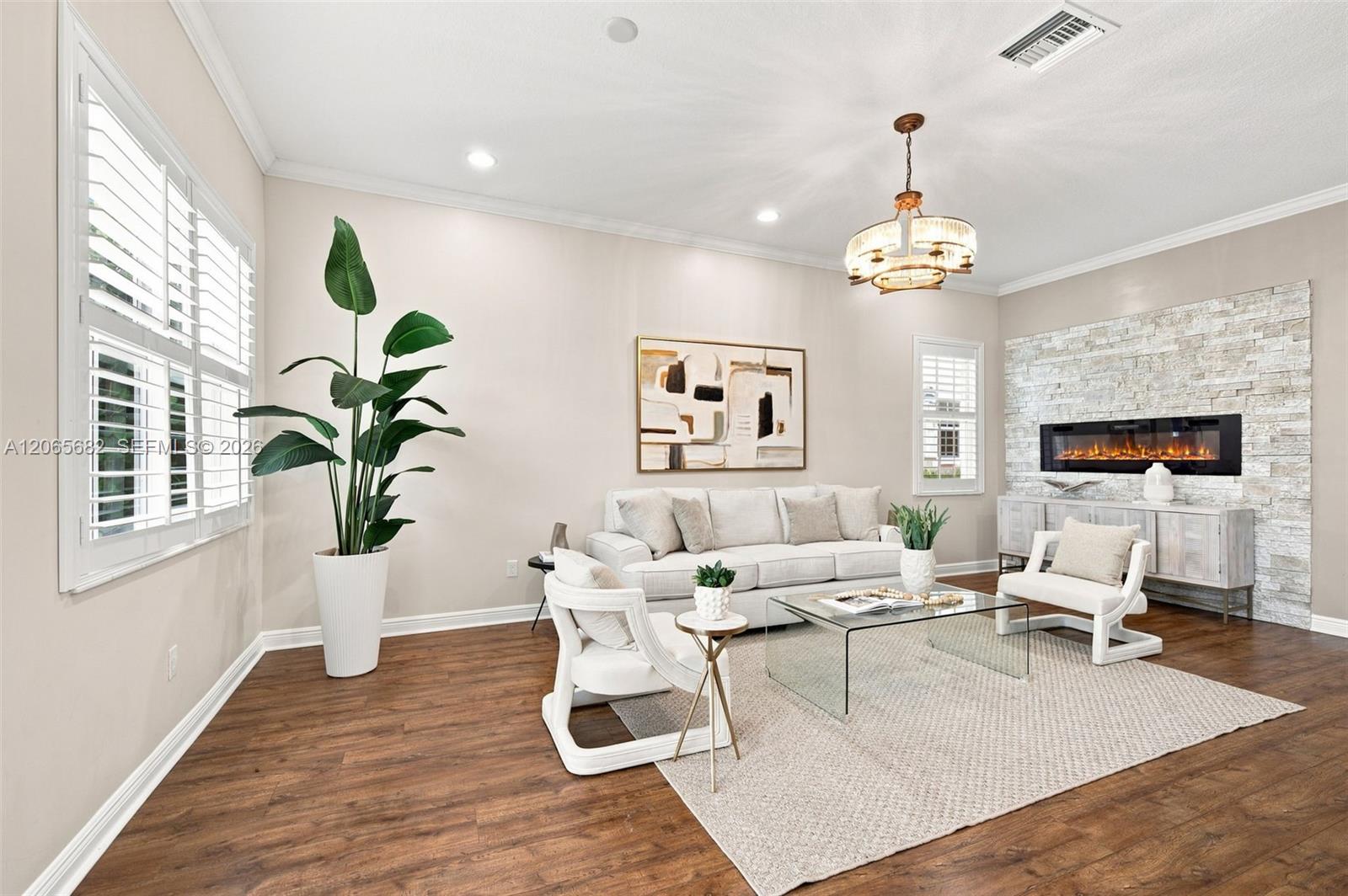 8550 Lakeside Bnd — Photo 4